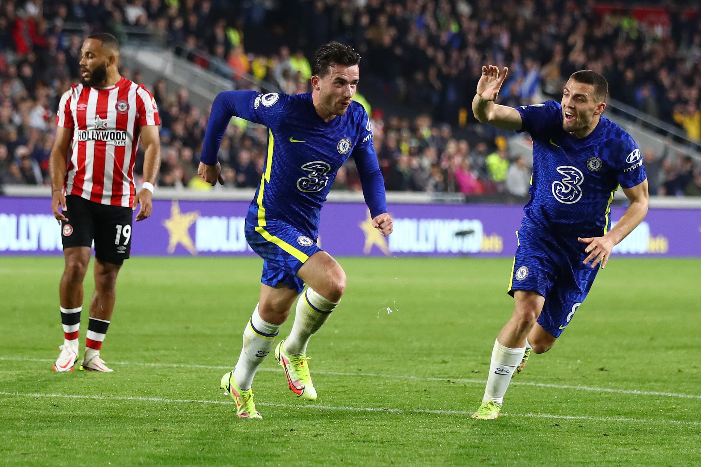 בן צ'ילוול חוגג עם מתאו קובאצ'יץ', צ'לסי