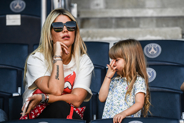 וונדה נארה. תסלח לאיקרדי?