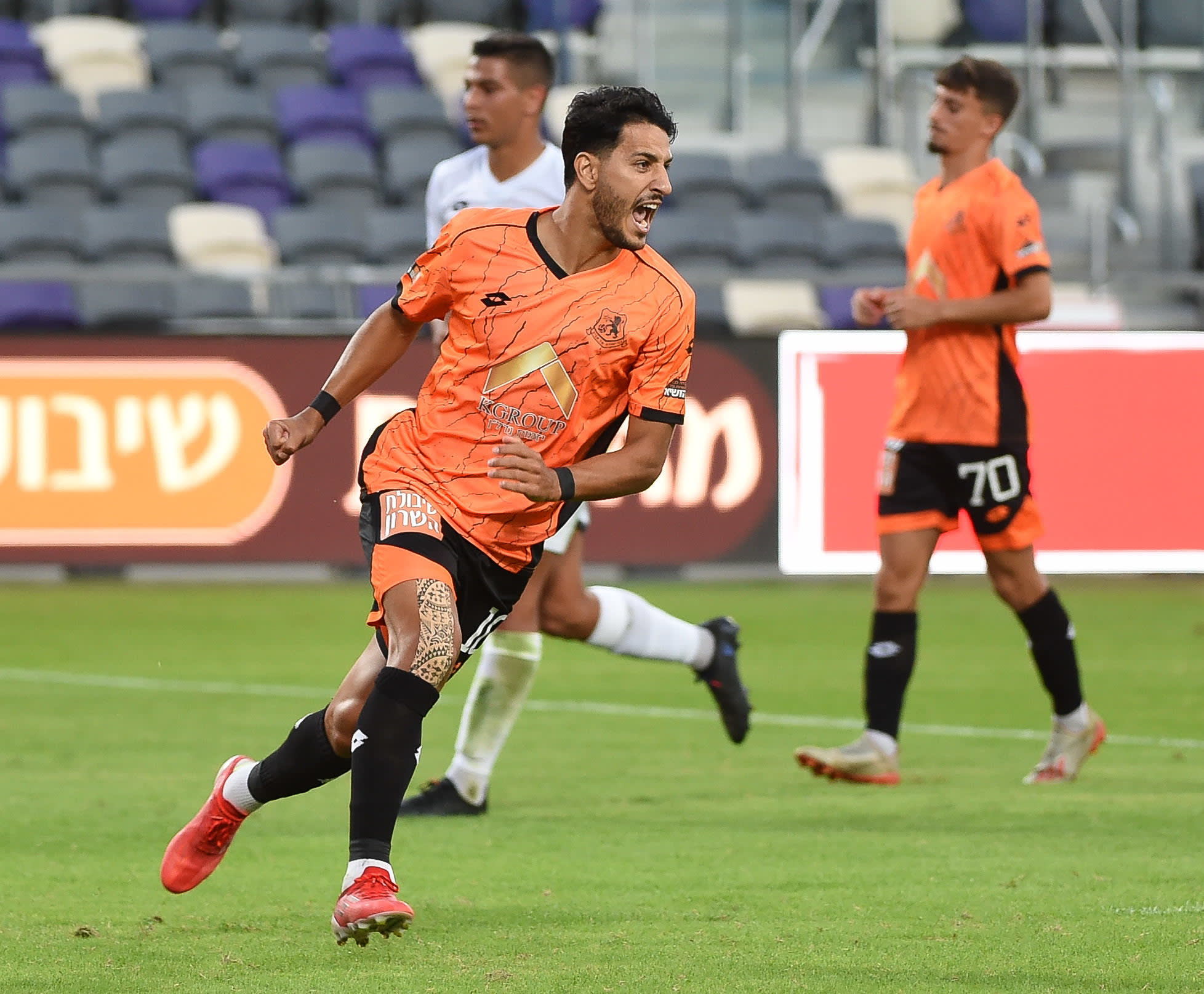 עמית זנטי, בני יהודה, חוגג