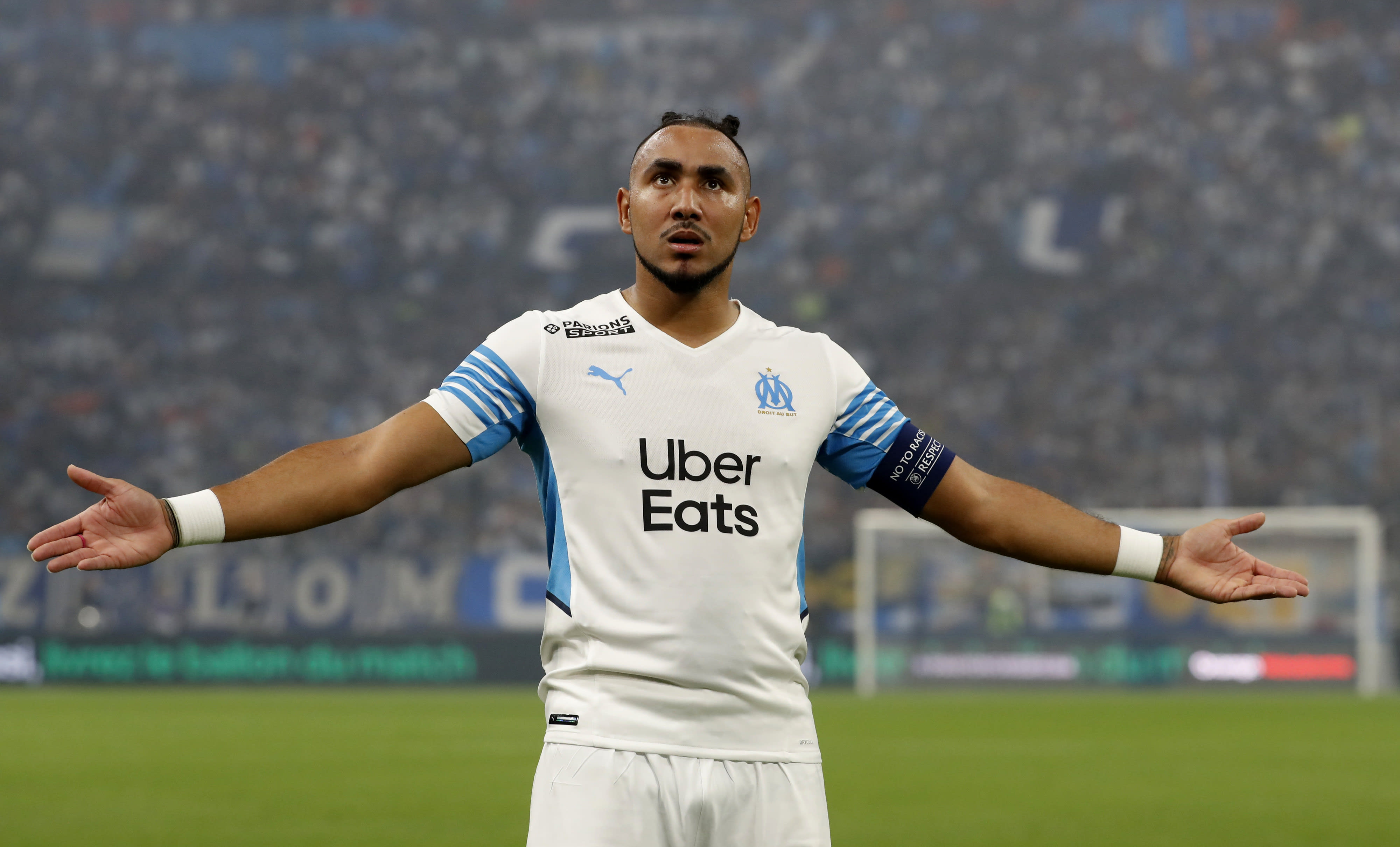 דימיטרי פאייה קפטן מארסיי מבקש מהאוהדים להפסיק להשליך חפצים