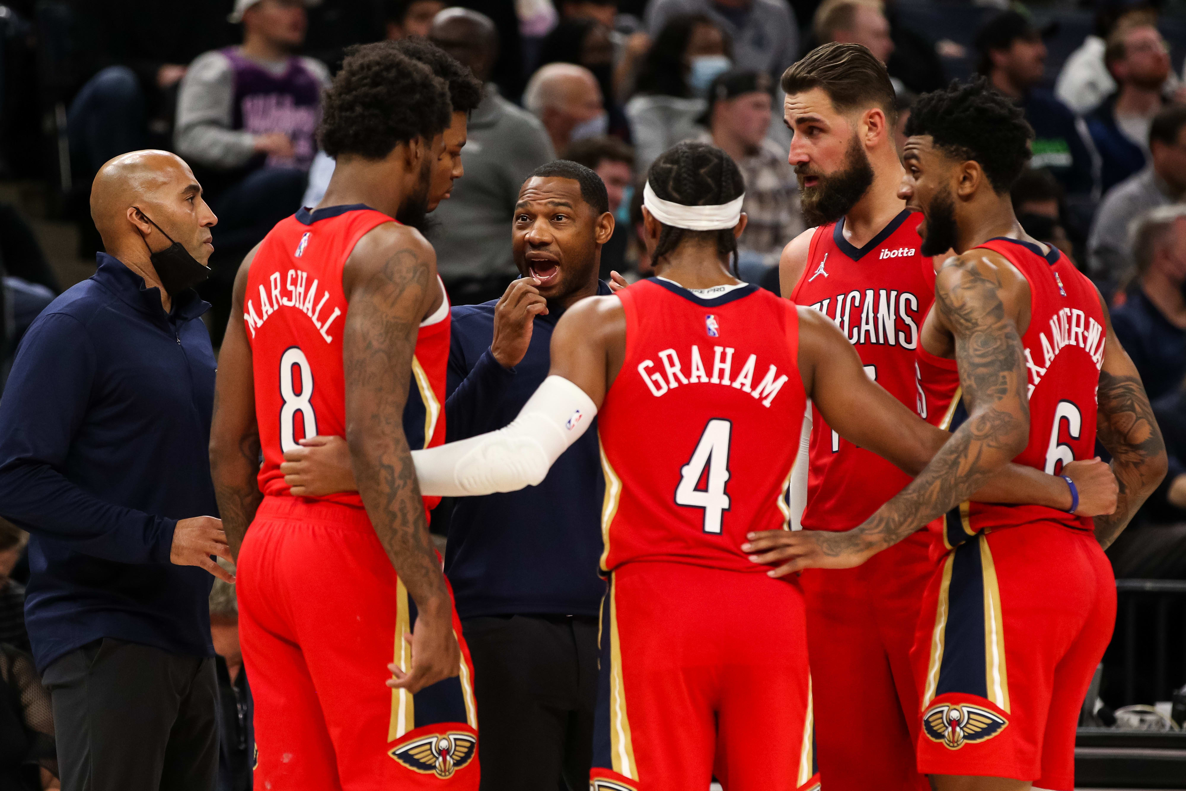 שחקני ניו אורלינס חוגגים