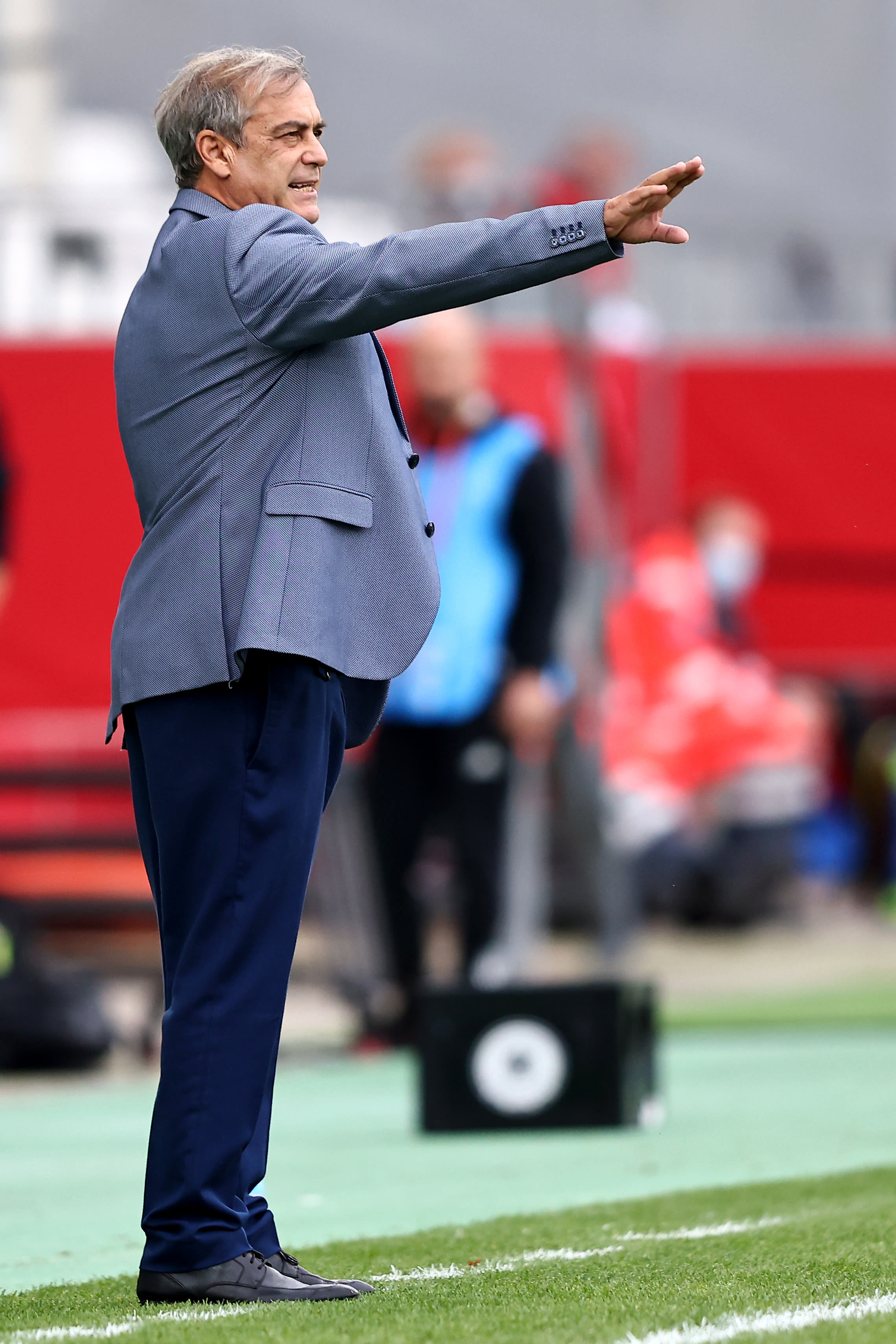 גילי לנדאו מאמן נבחרת הנשים