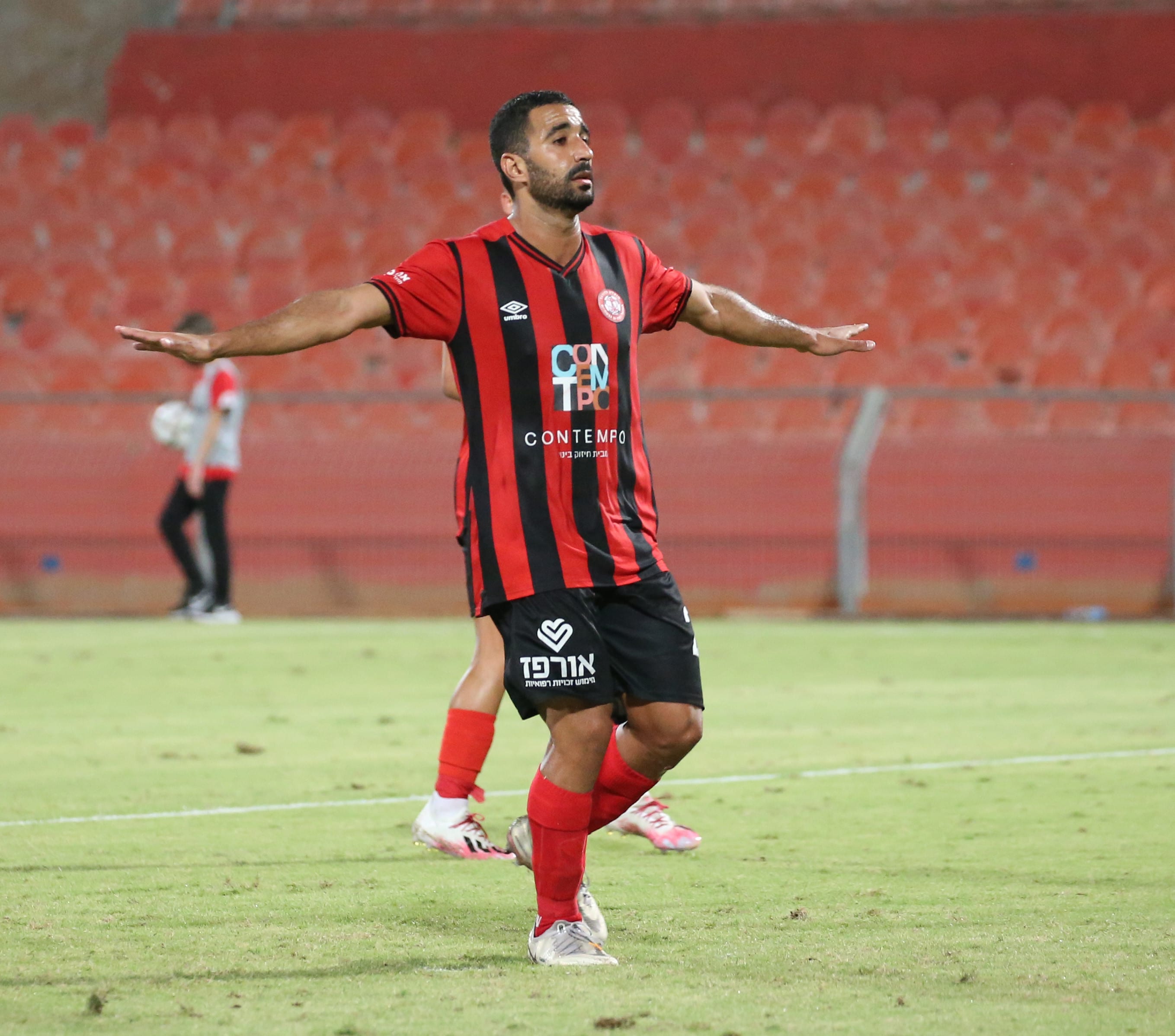 שחקן  הפועל רמת גן דור אדרי