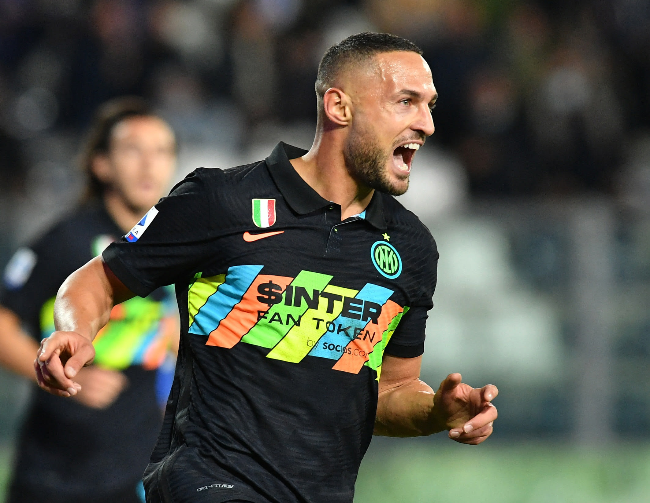 דנילו ד'אמברוזיו שחקן אינטר חוגג שער