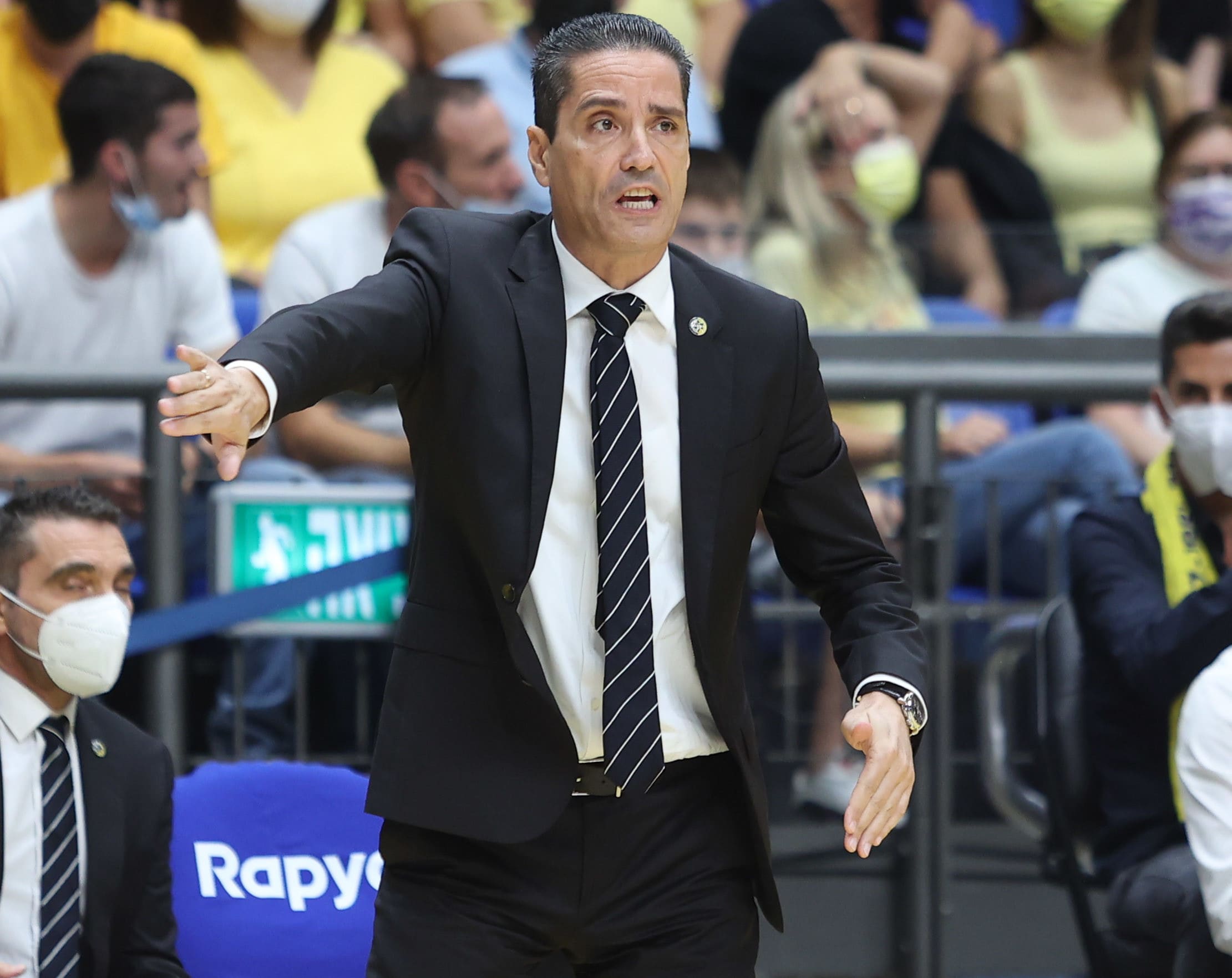 מאמן מכבי תל אביב יאניס ספרופולוס