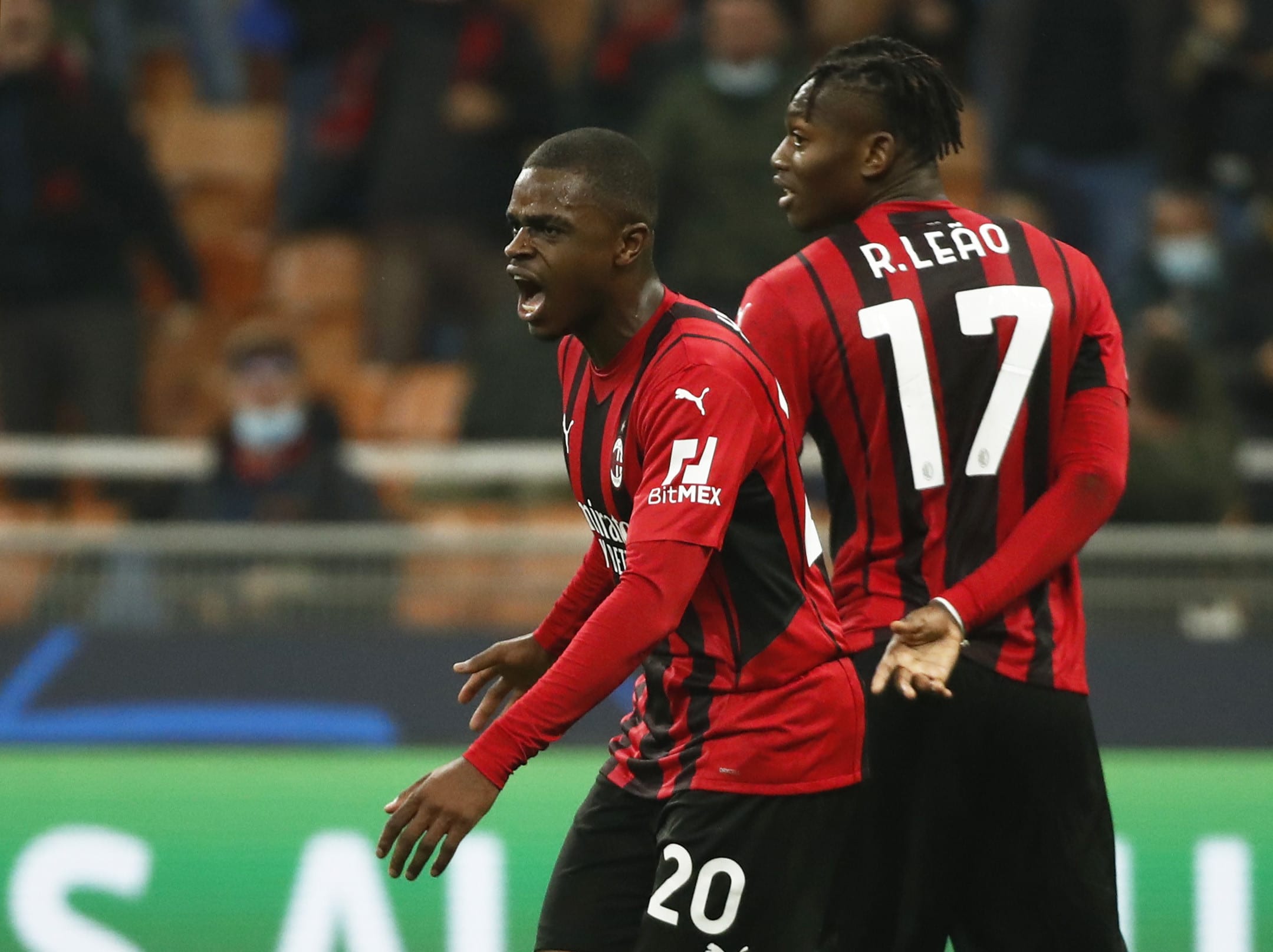 פייר קאלולו, שחקן מילאן חוגג