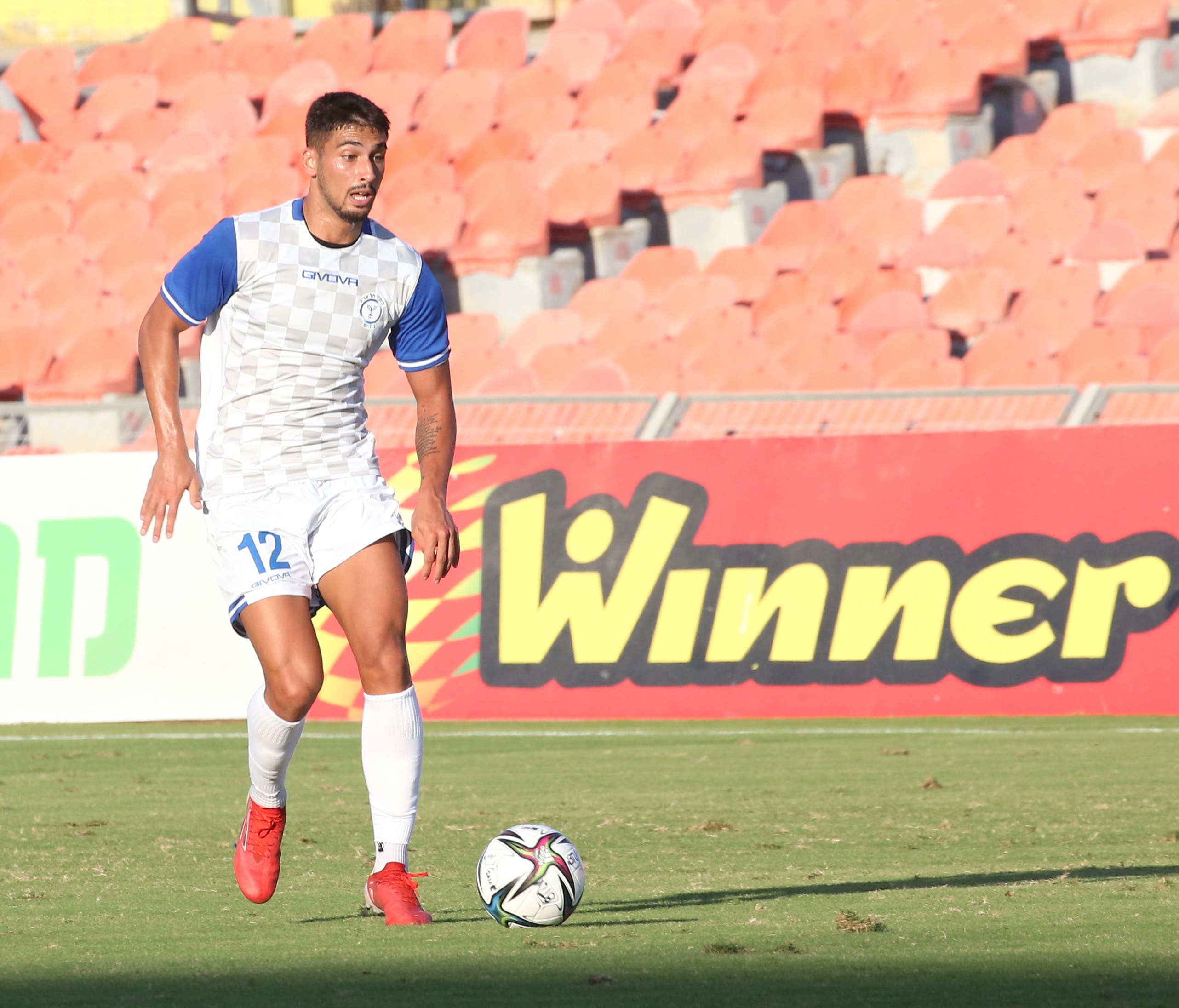שחקן בית"ר תל אביב בת ים תומר מכלוף