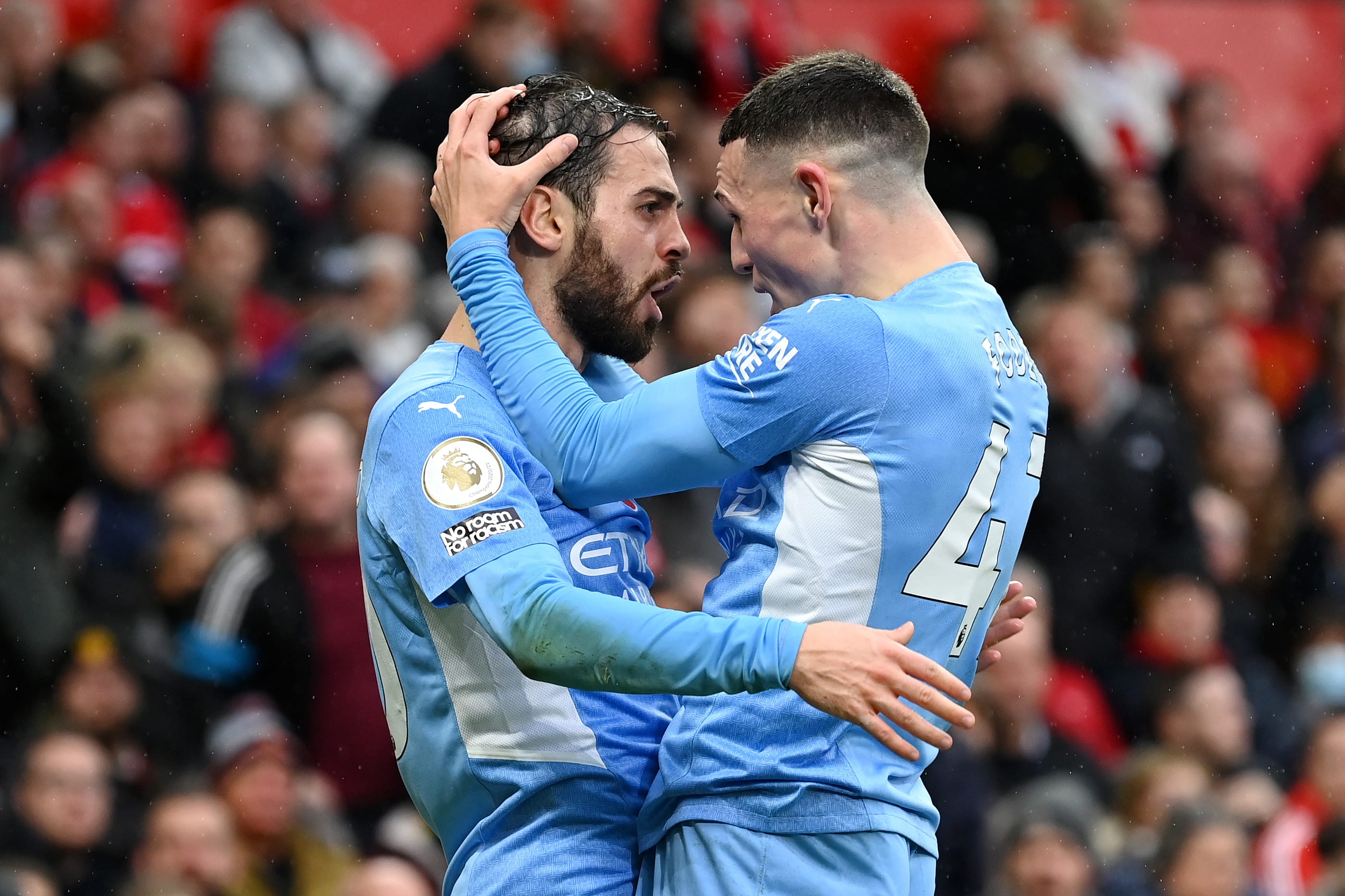 פיל פודן חוגג עם ברנרדו סילבה, מנצ'סטר סיטי