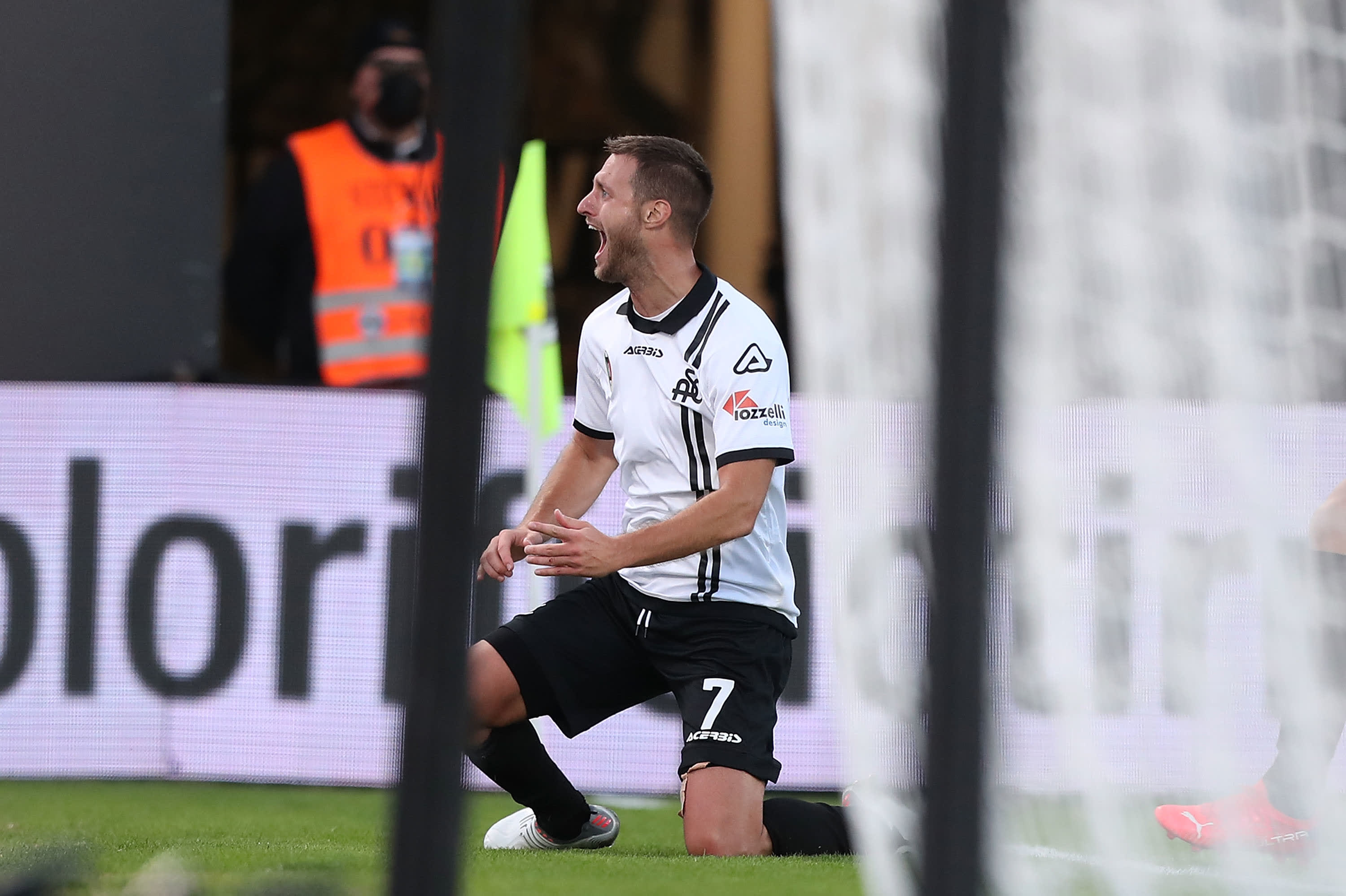 יקופו סאלה שחקן ספציה