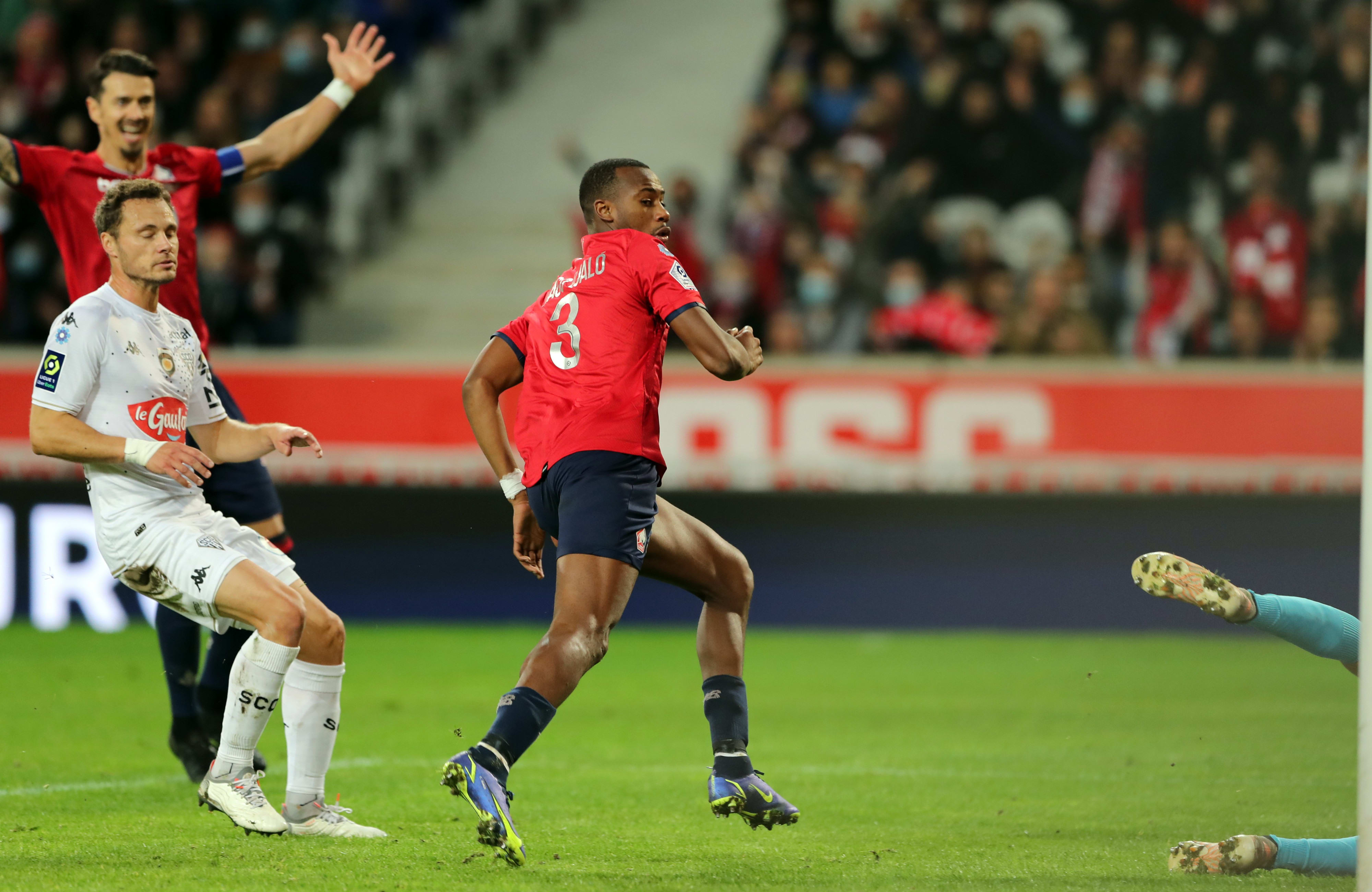 טיאגו ג'אלו שחקן ליל