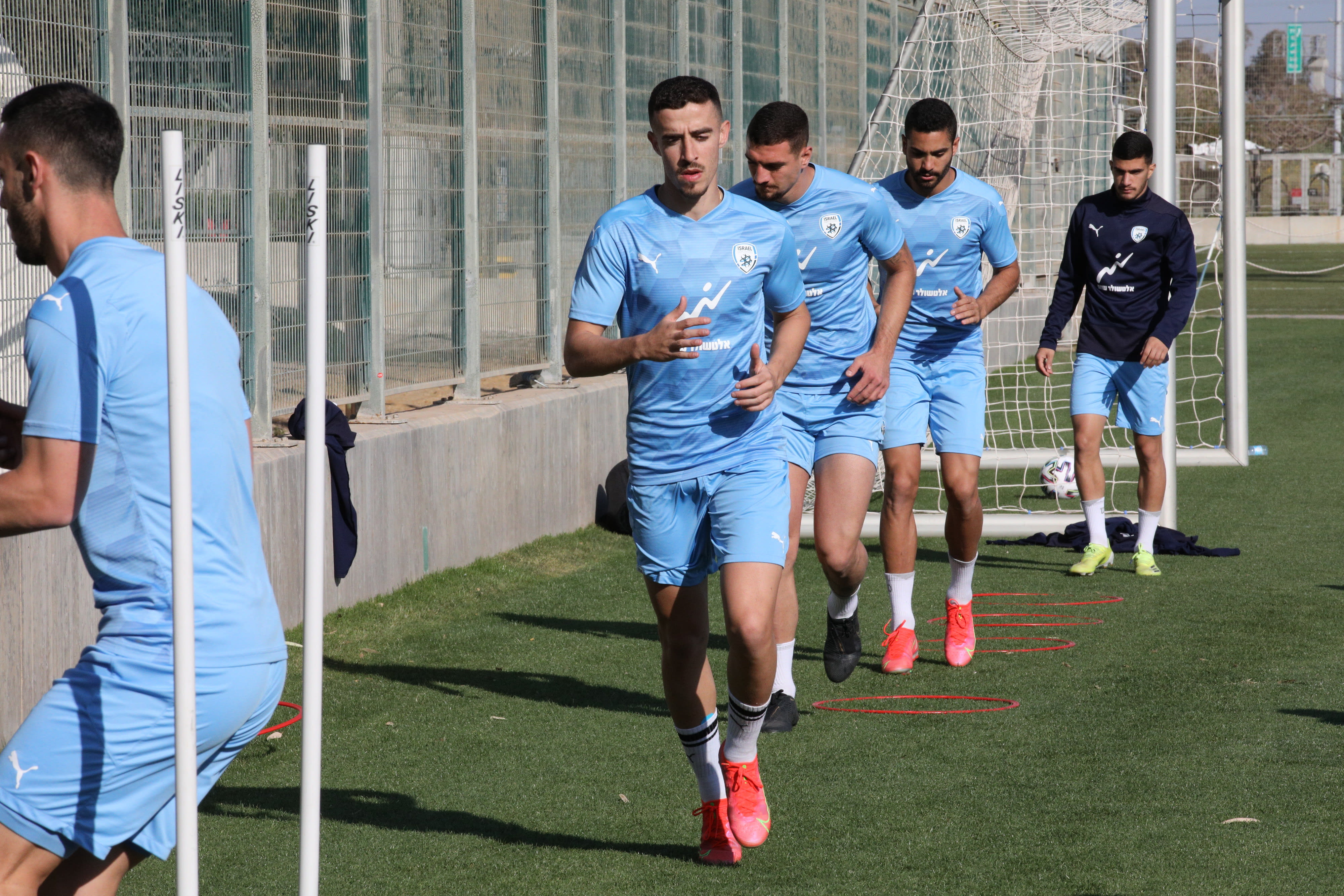 דולב חזיזה שחקן נבחרת ישראל