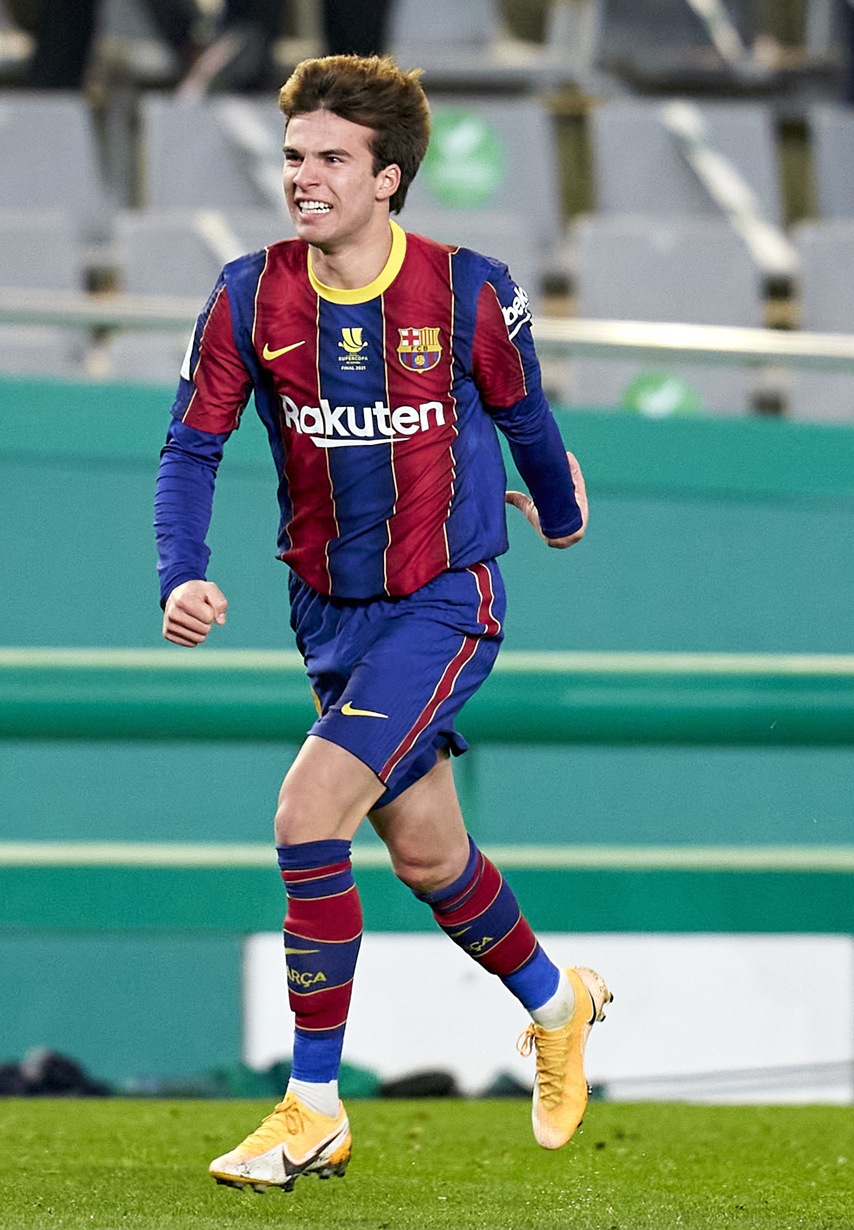 ריקי פוץ', ברצלונה, חוגג