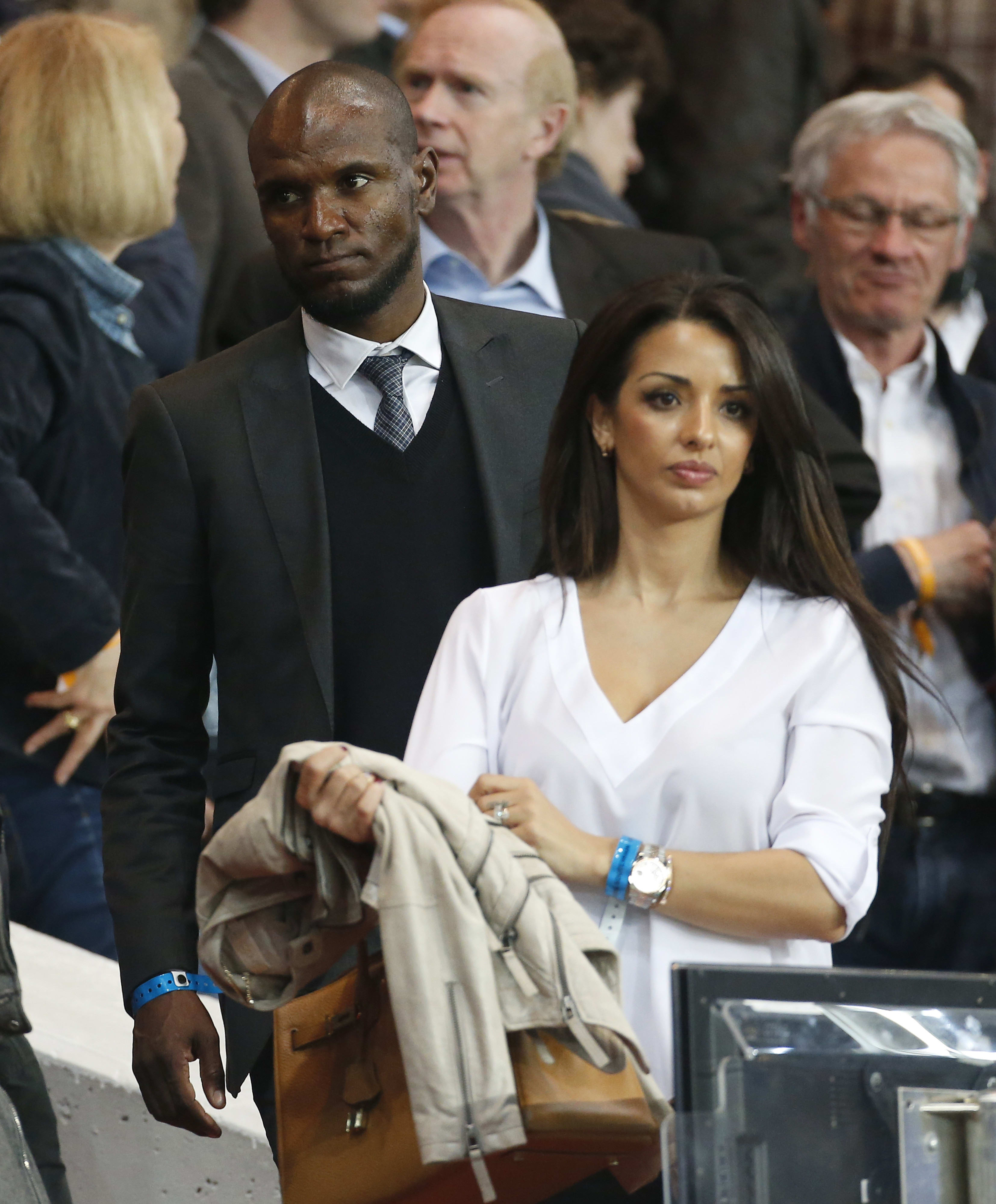 אריק אבידל עם אשתו, חיית אבידל