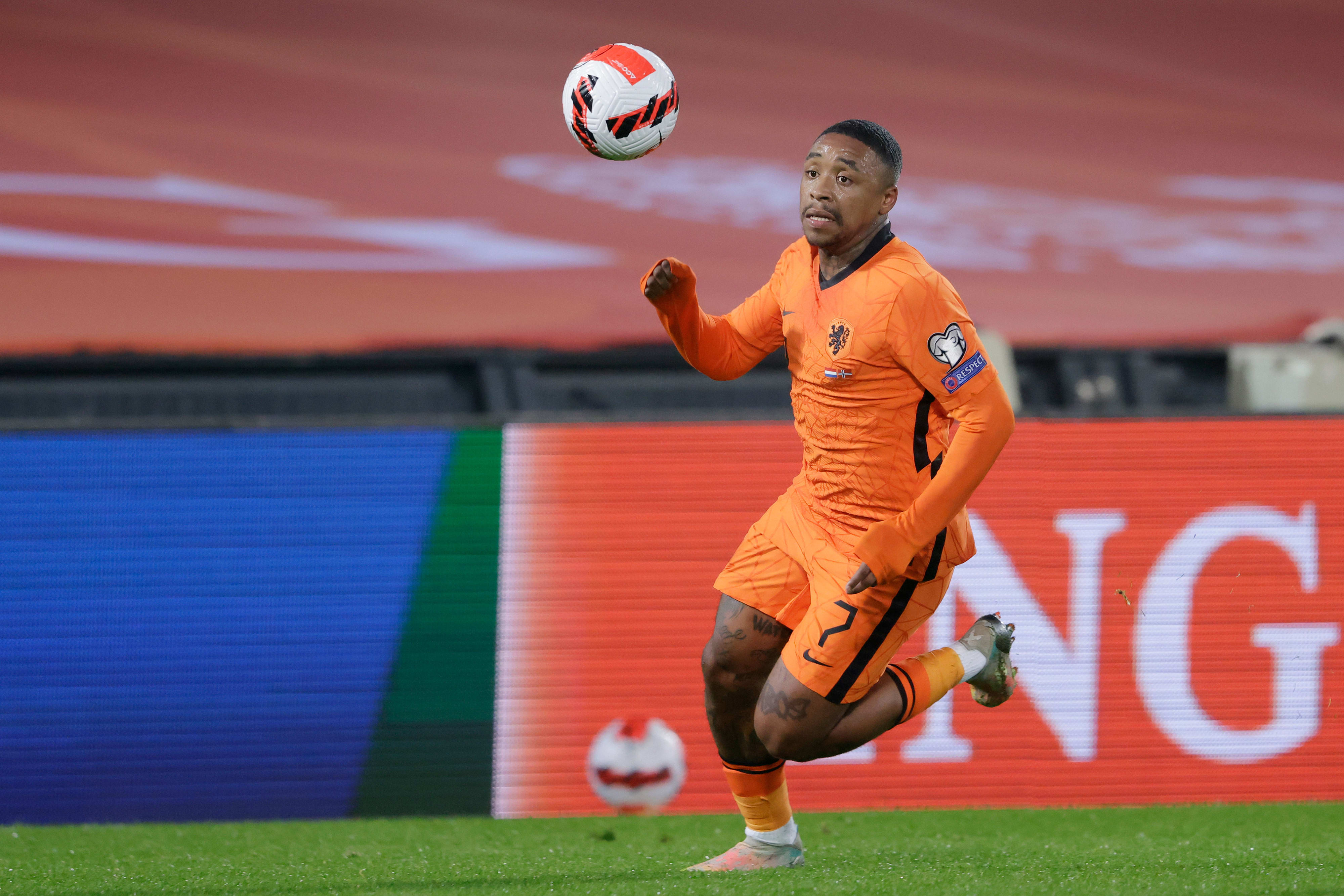 שחקן נבחרת הולנד סטיבן ברחוויין