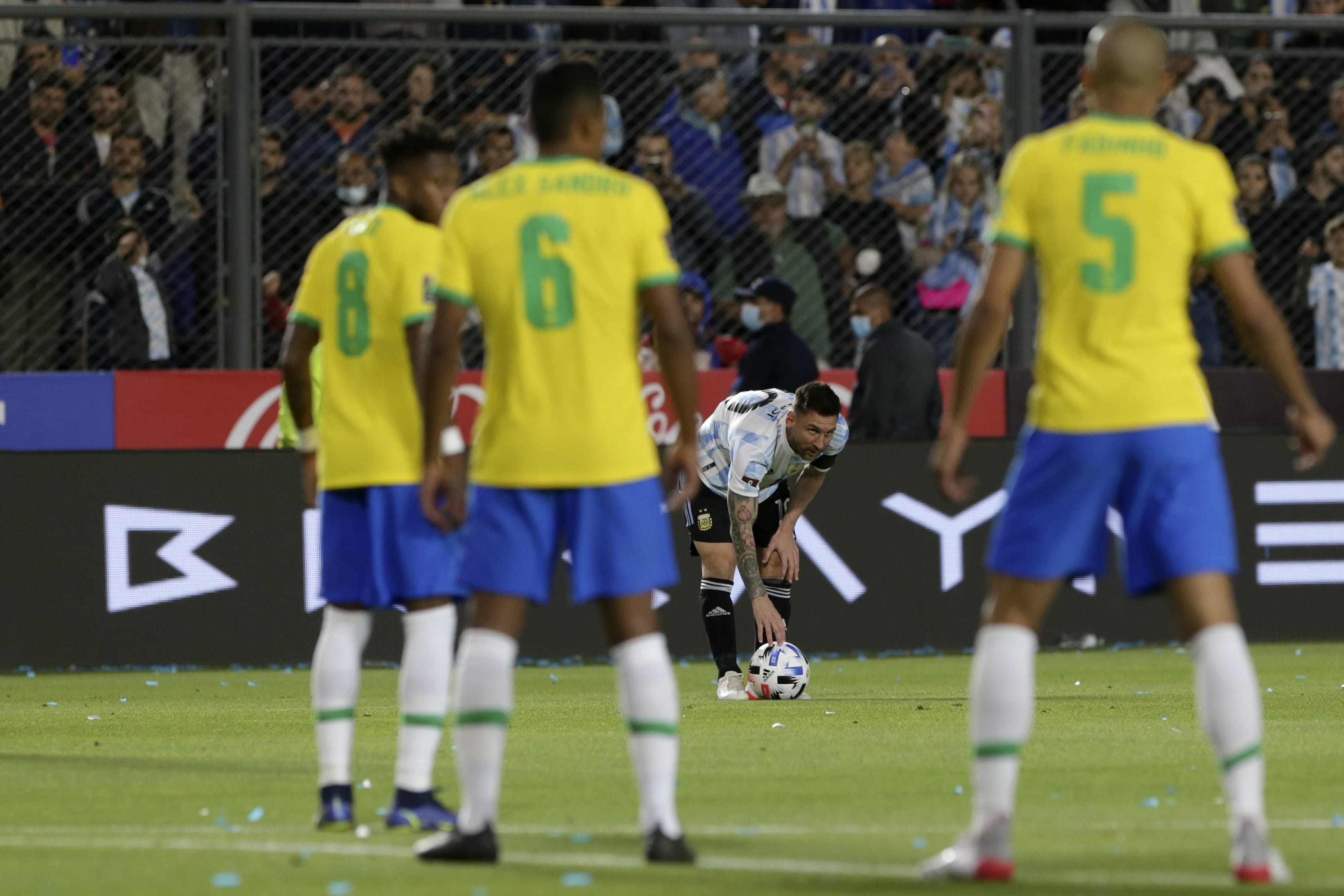 שחקן נבחרת ארגנטינה ליאונל מסי נגד ברזיל