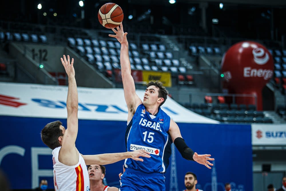 שחקן נבחרת ישראל בכדורסל ג'ייק כהן