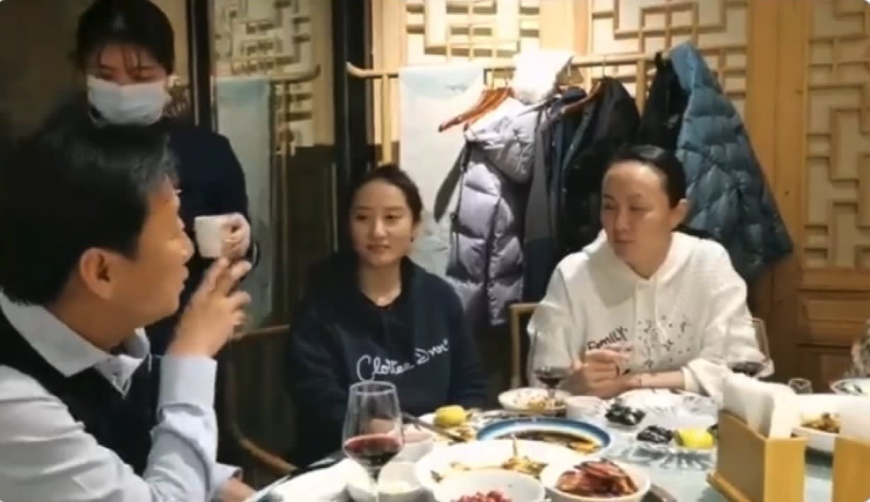 עיתונאי סיני מצייץ על הימצאותה של פנג שוואי