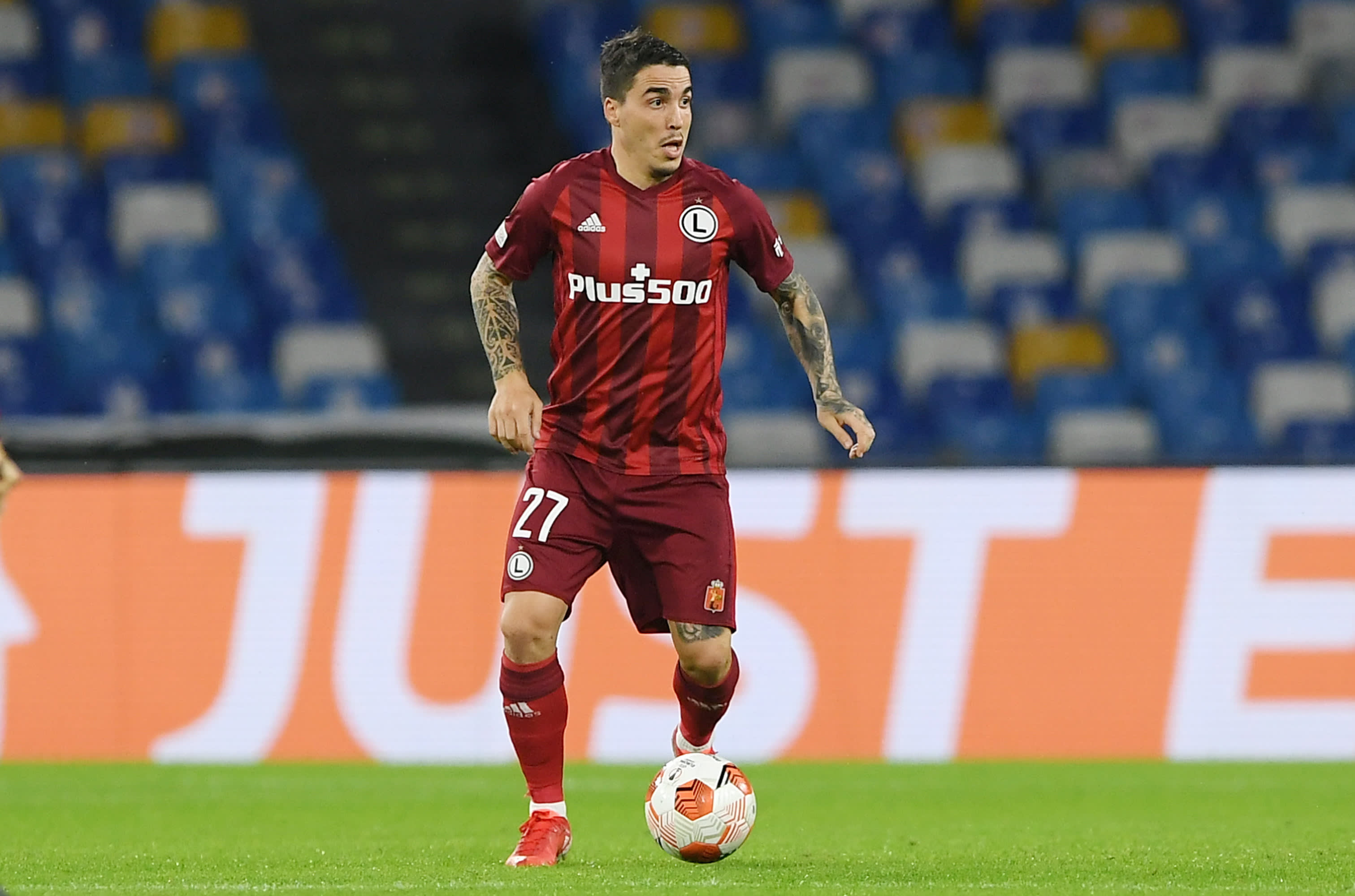 ז'וזואה, קשר לגיה ורשה