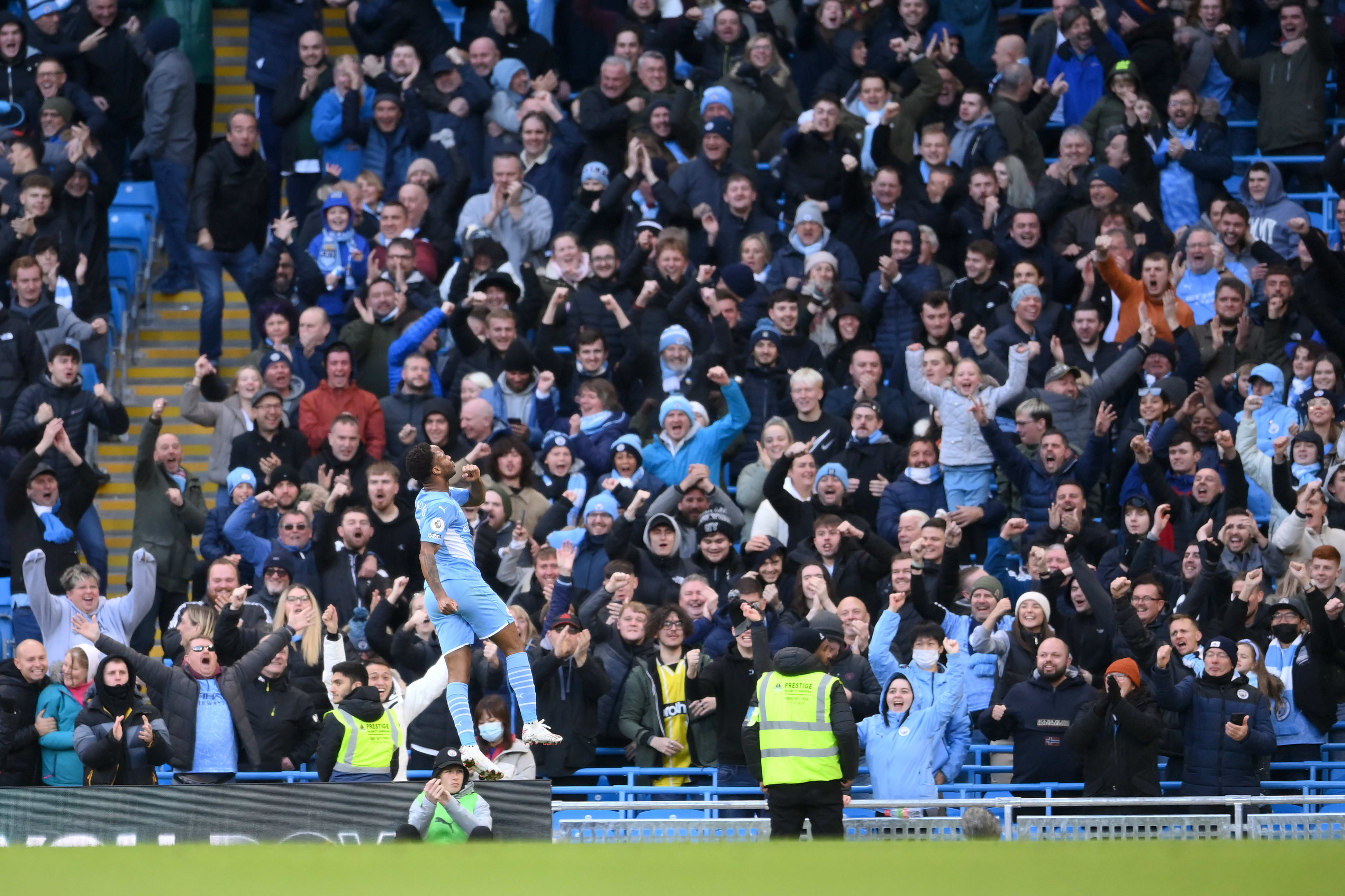 ראחים סטרליג, קשר מנצ'סטר סיטי