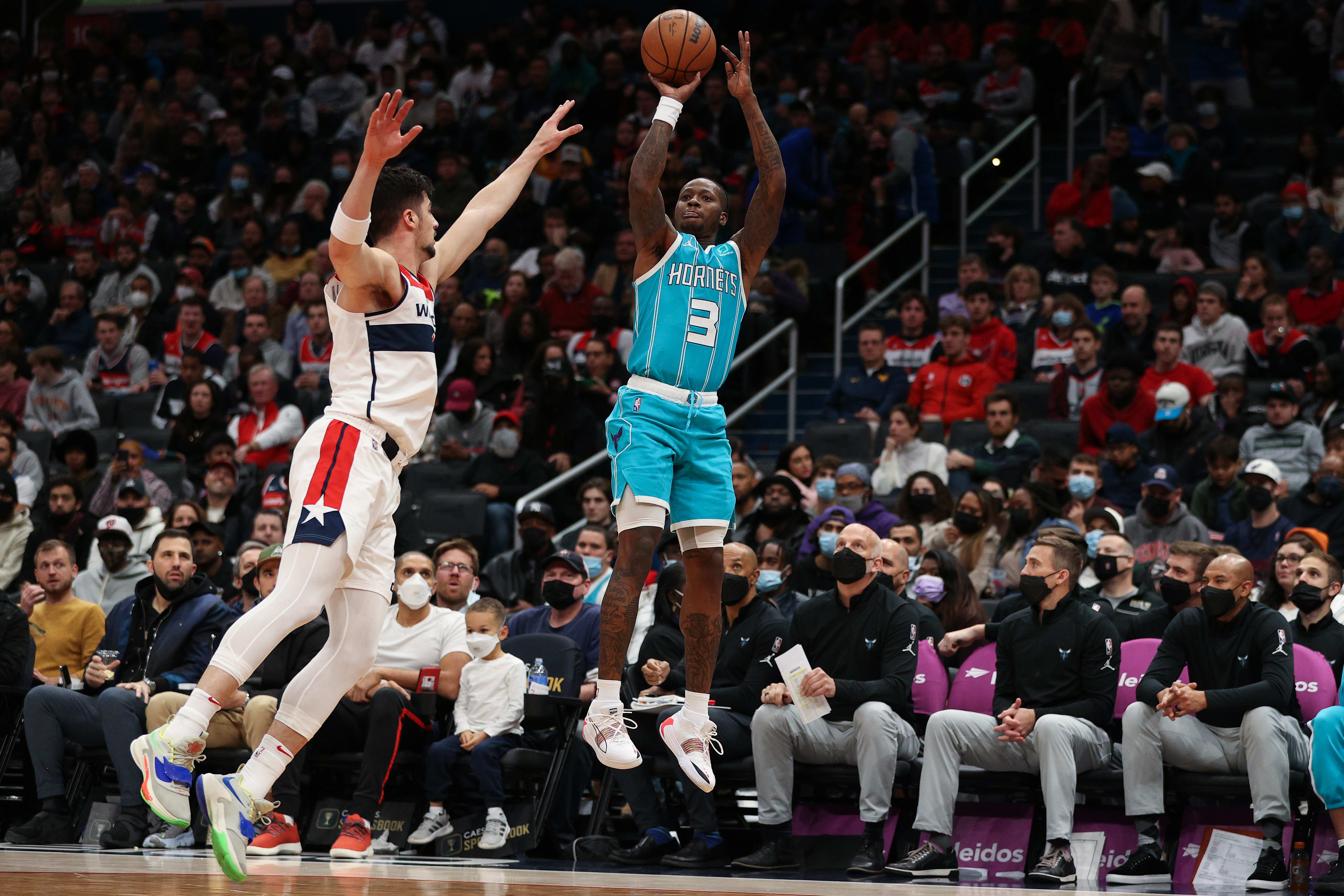 דני אבדיה וושינגטון וויזארדס מול טרי רוז'יר שארלוט הורנטס