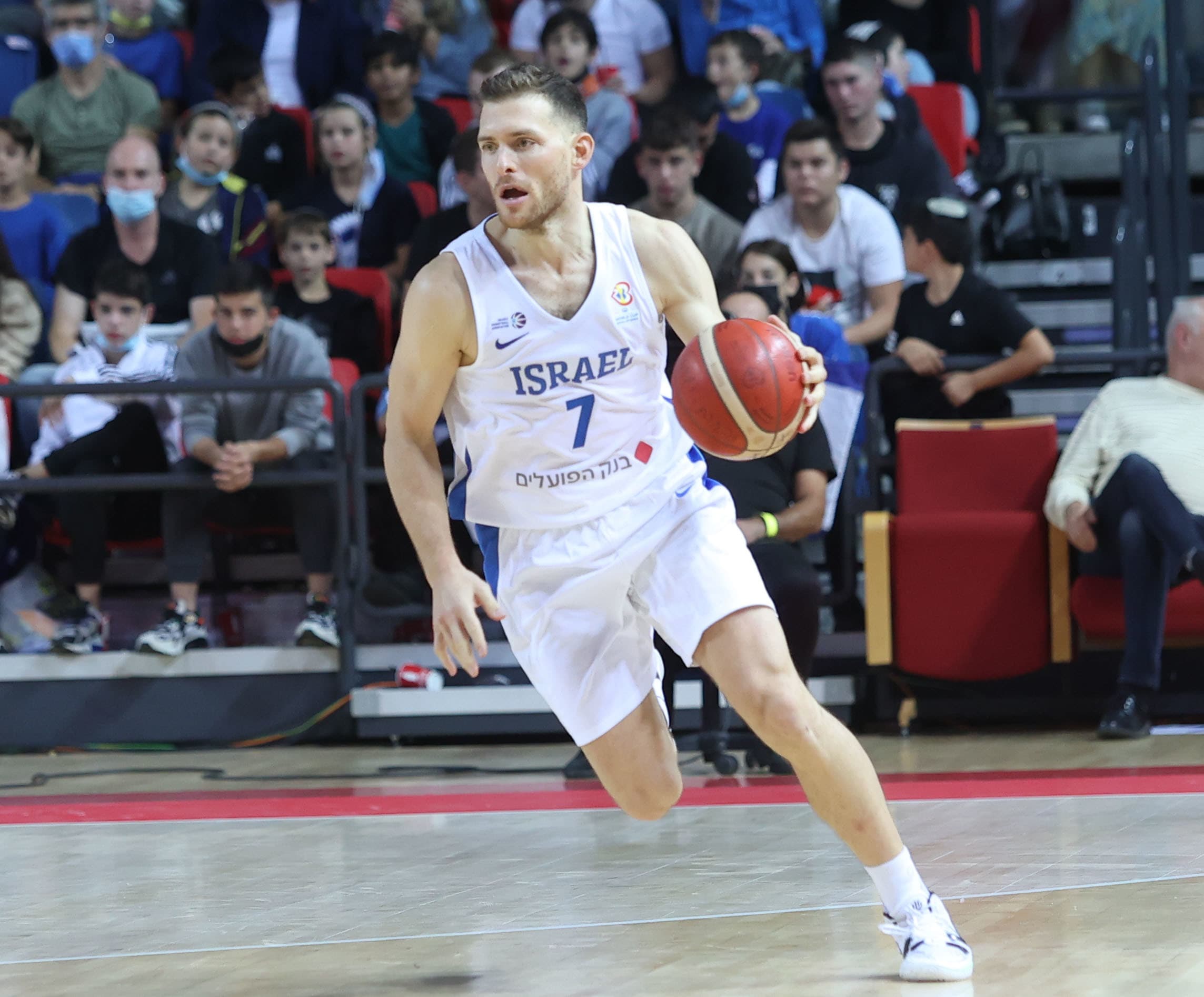 שחקן נבחרת ישראל גל מקל