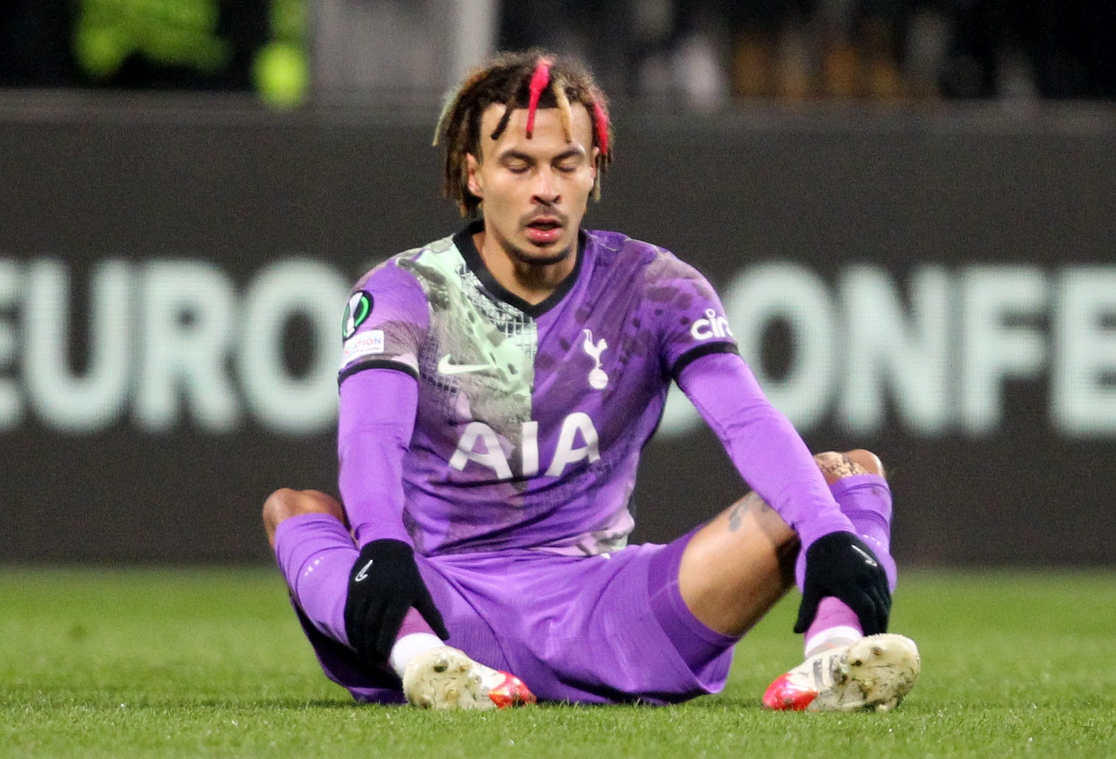 שחקן טוטנהאם, דלה עלי