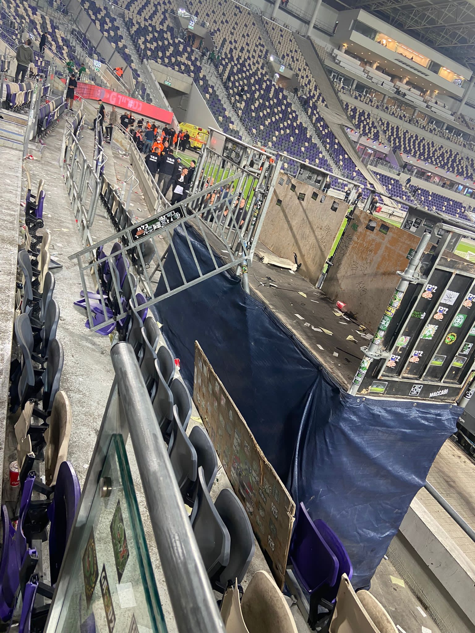 אוהדי מכבי חיפה בבלומפילד