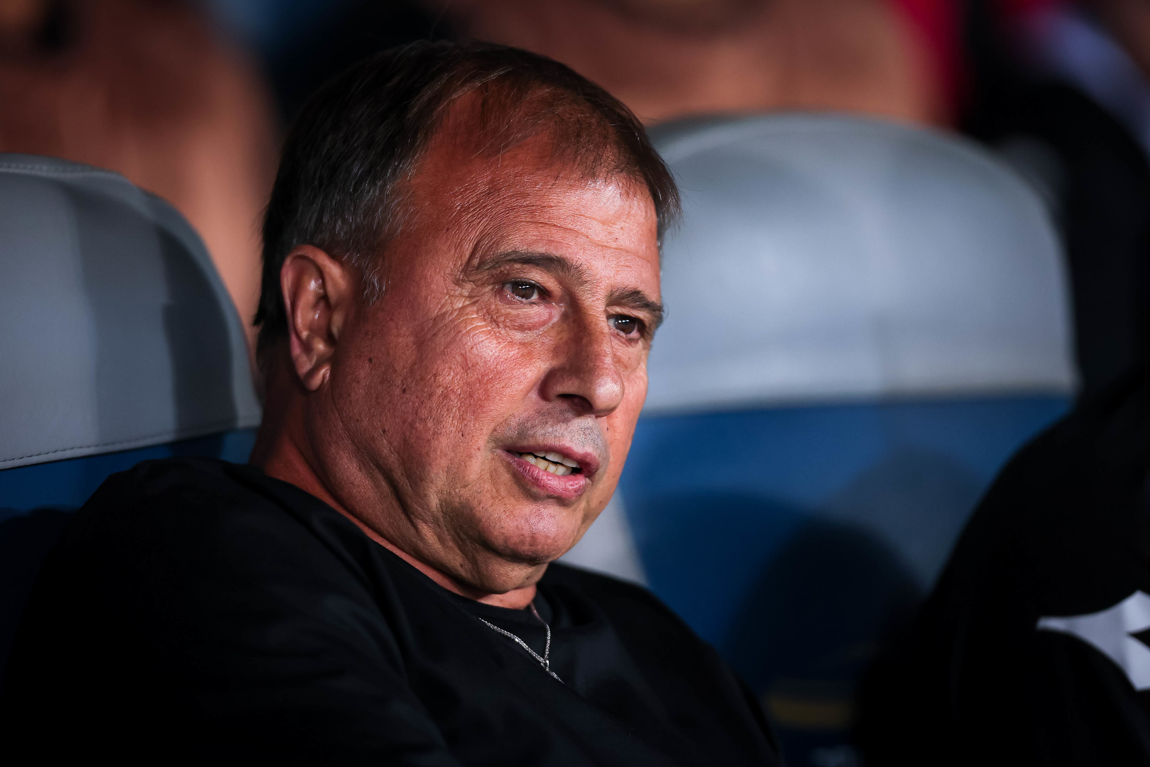 מאמן הפועל חיפה אלישע לוי