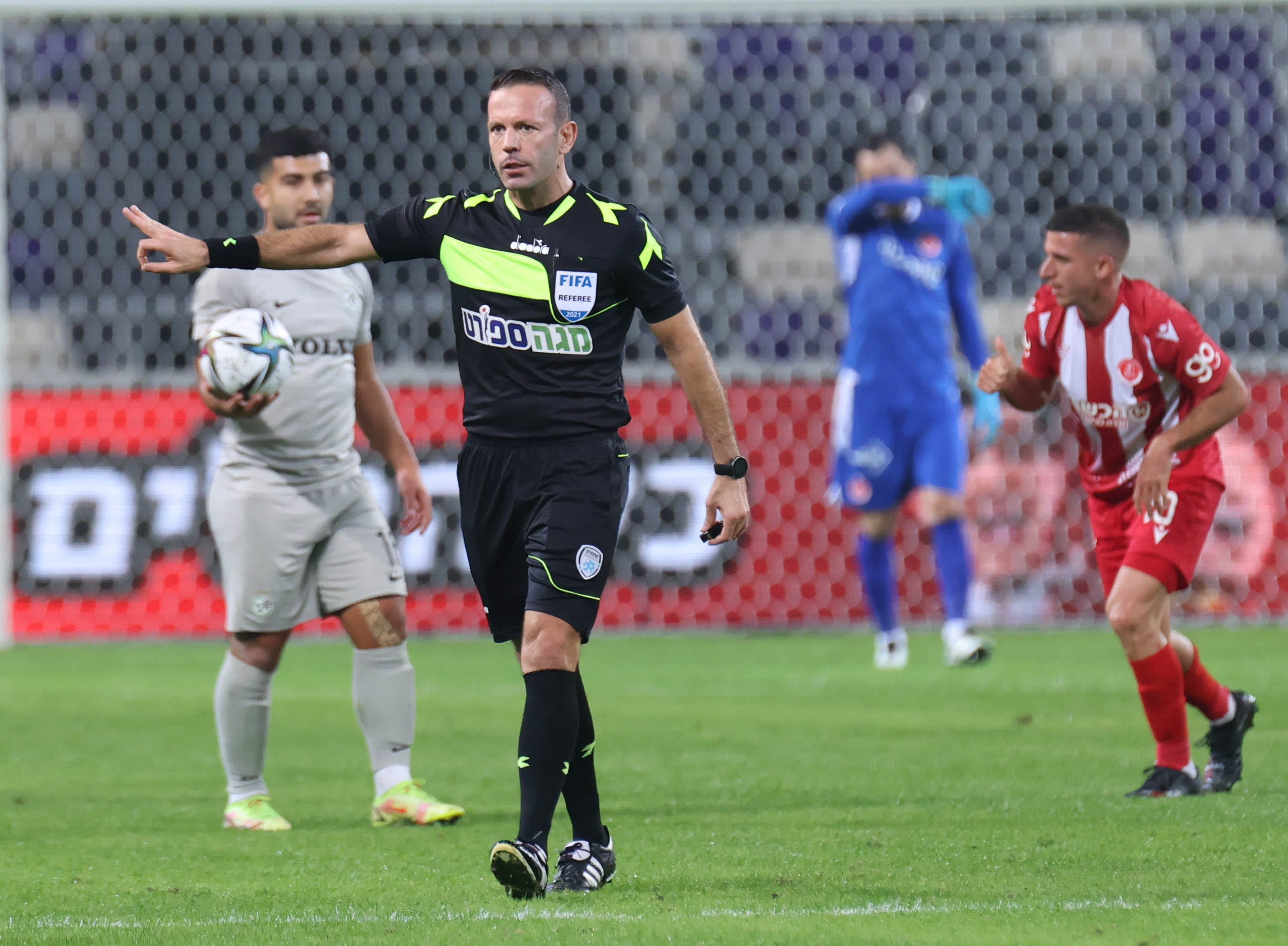 אוראל גרינפלד שופט כדורגל ישראלי