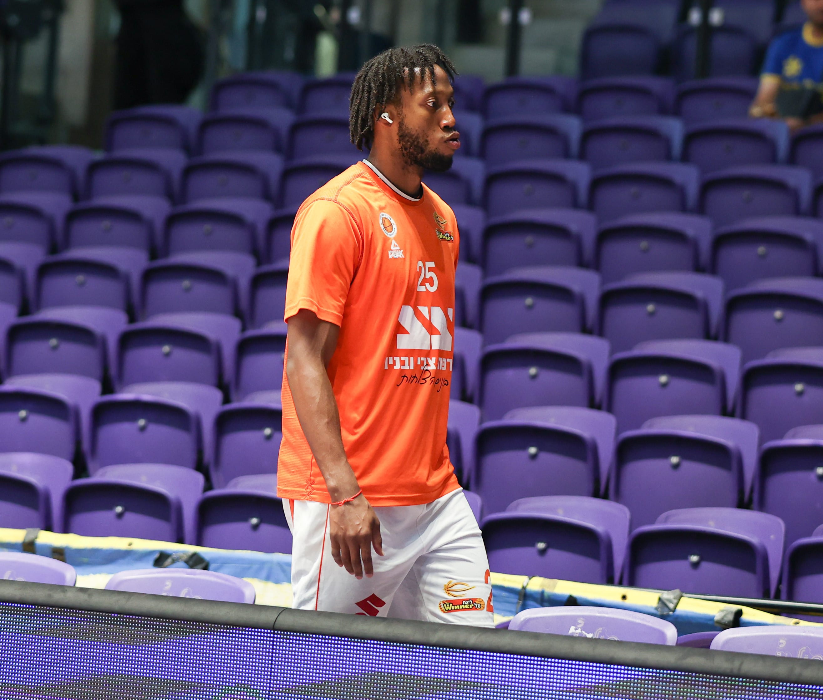 אקיל מיצ'ל שחקן מכבי ראשון לציון