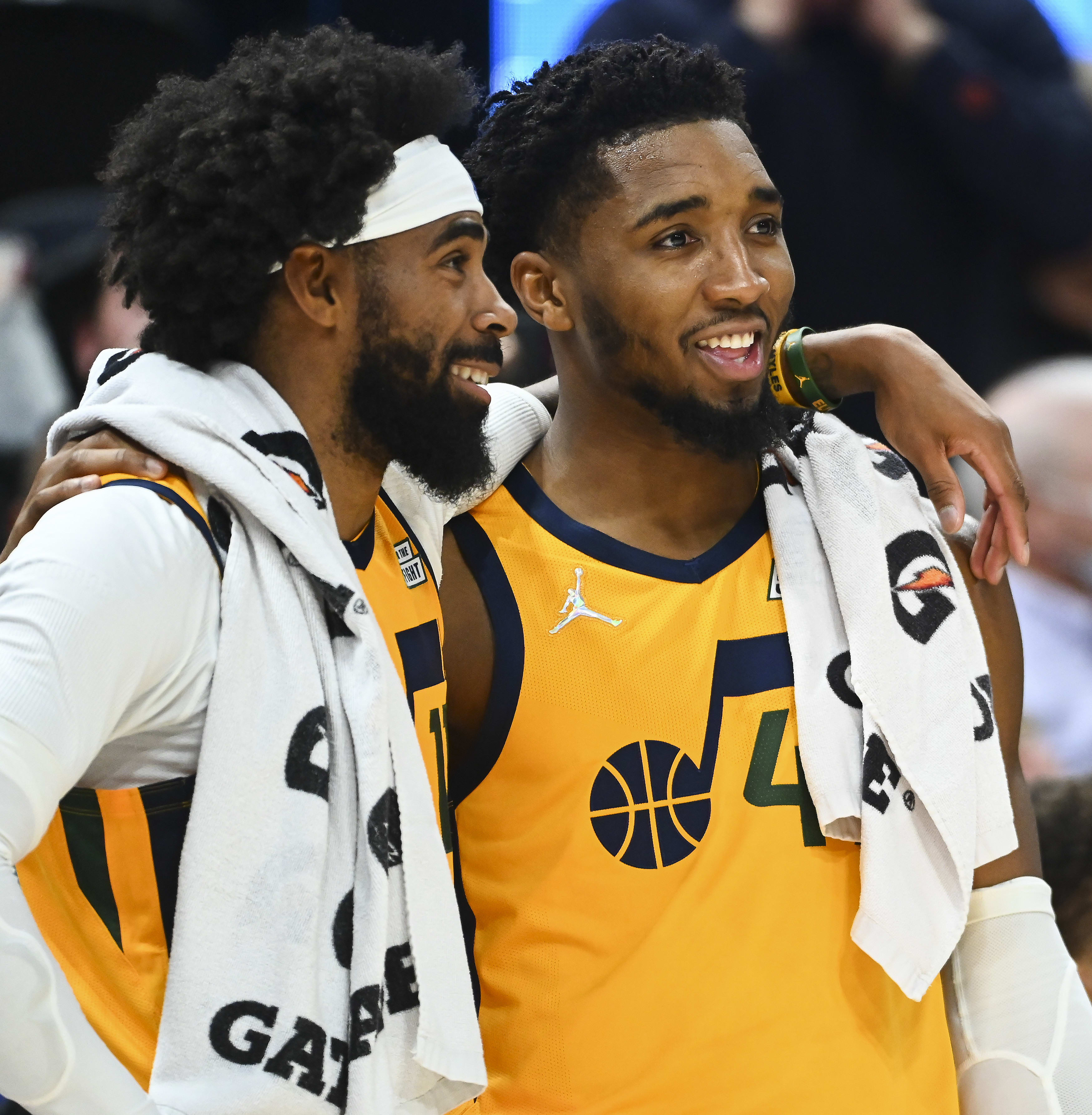 שחקני יוטה ג'אז דונובן מיטשל מייק קונלי