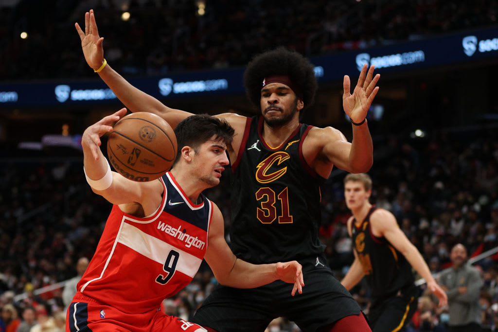 דני אבדיה וושינגטון מול ג'ארט אלן קליבלנד