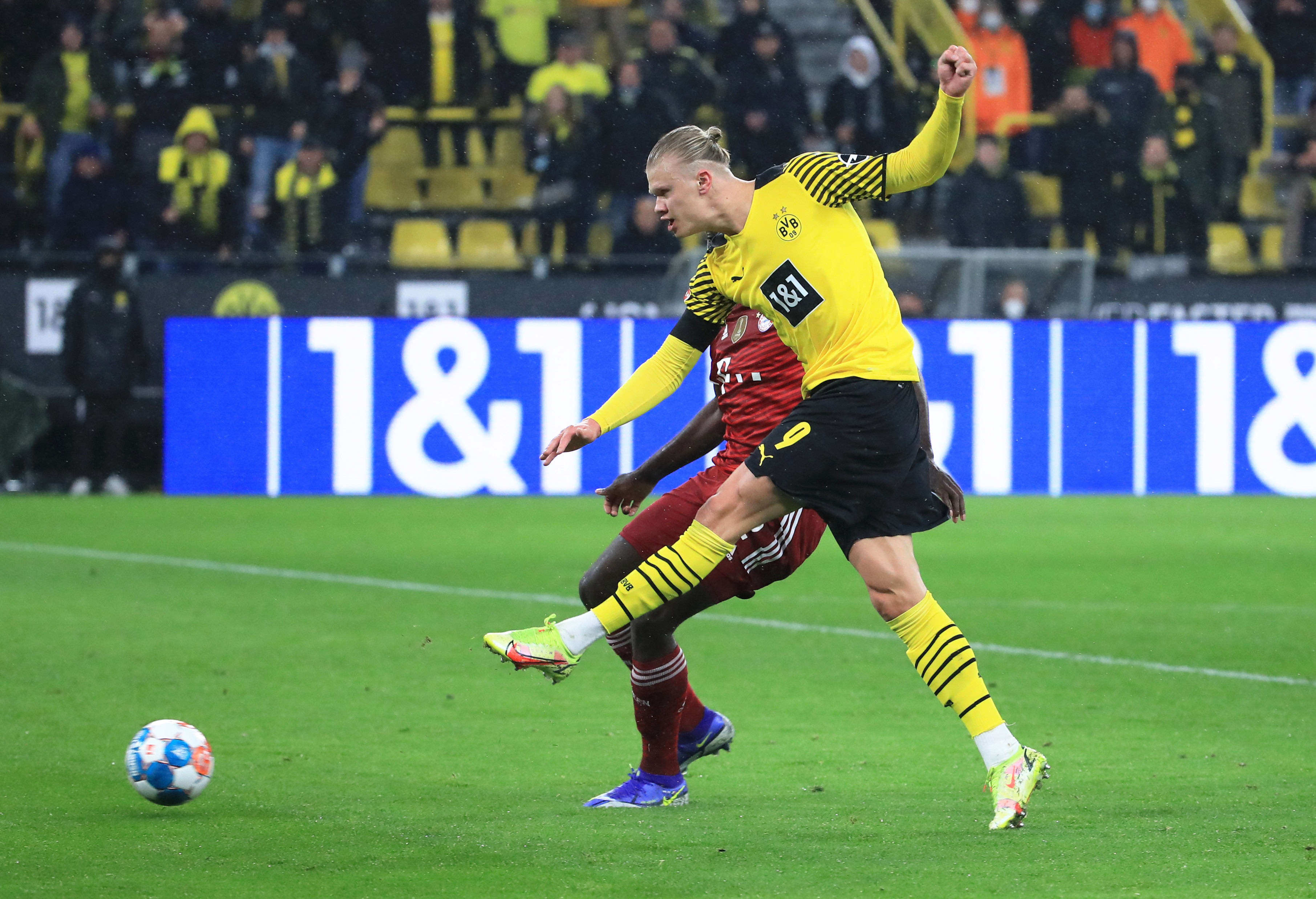 ארלינג הולאנד שחקן בורוסיה דורטמונד