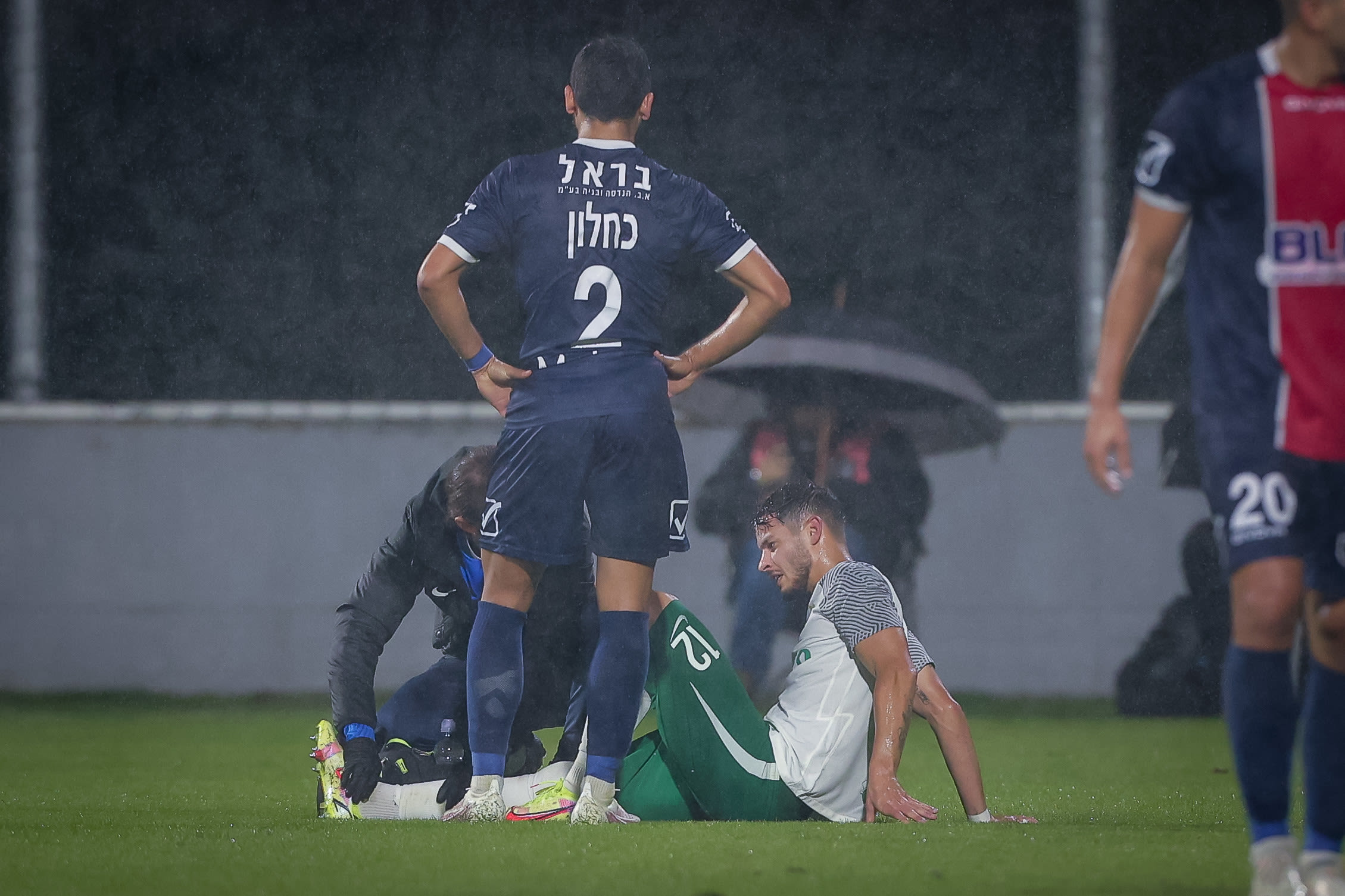 סאן מנחם שחקן מכבי חיפה פצוע