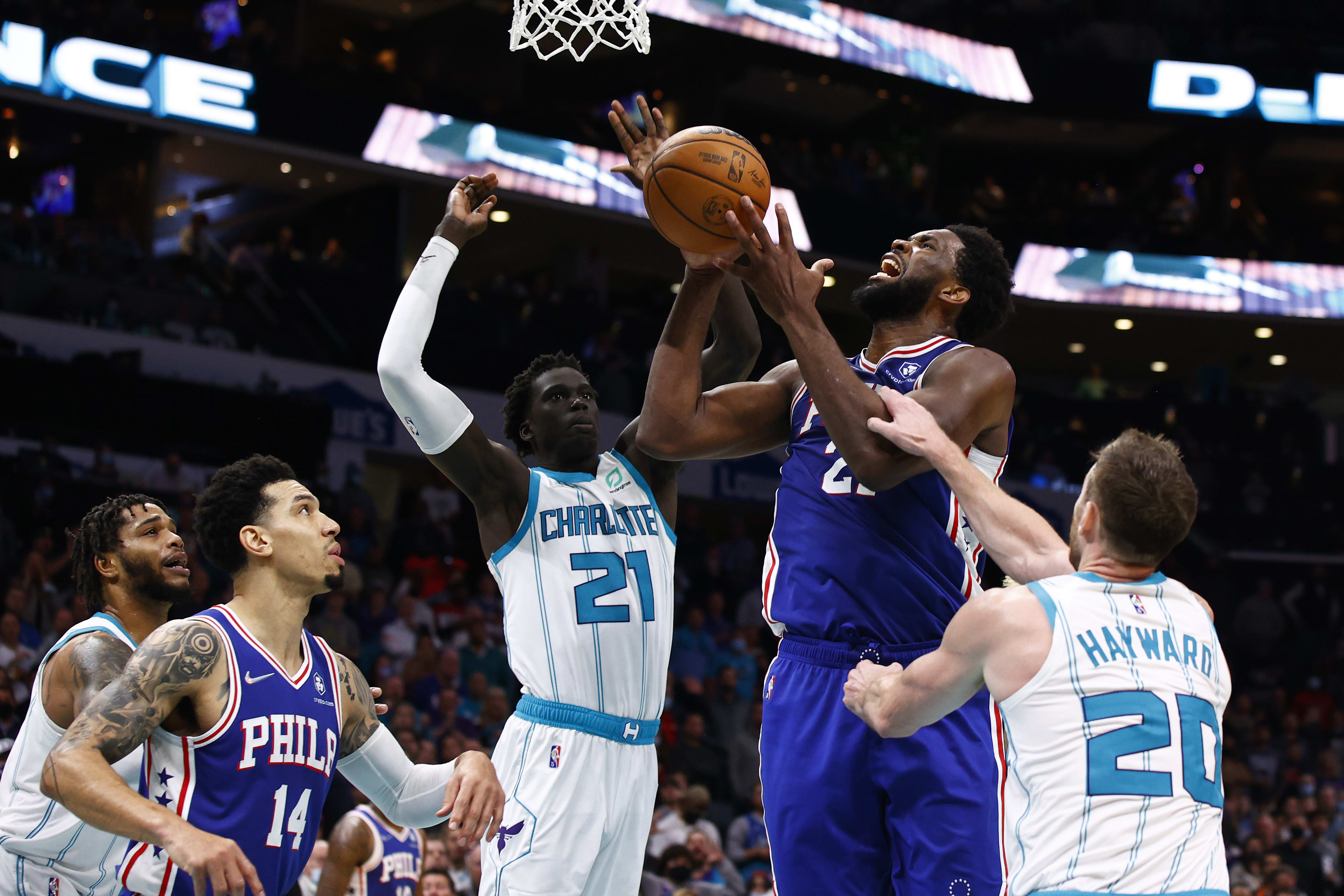 ג'ואל אמביד, פילדלפיה