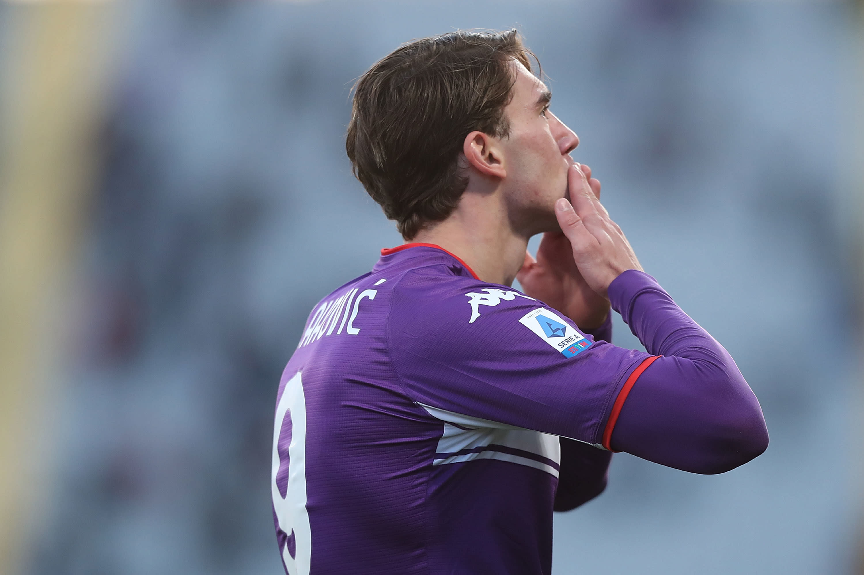 דושאן ולאחוביץ' שחקן פיורנטינה חוגג שער