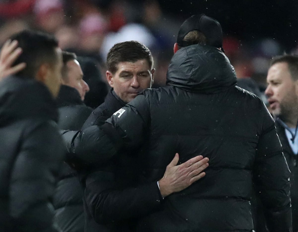 סטיבן ג'רארד מאמן אסטון וילה