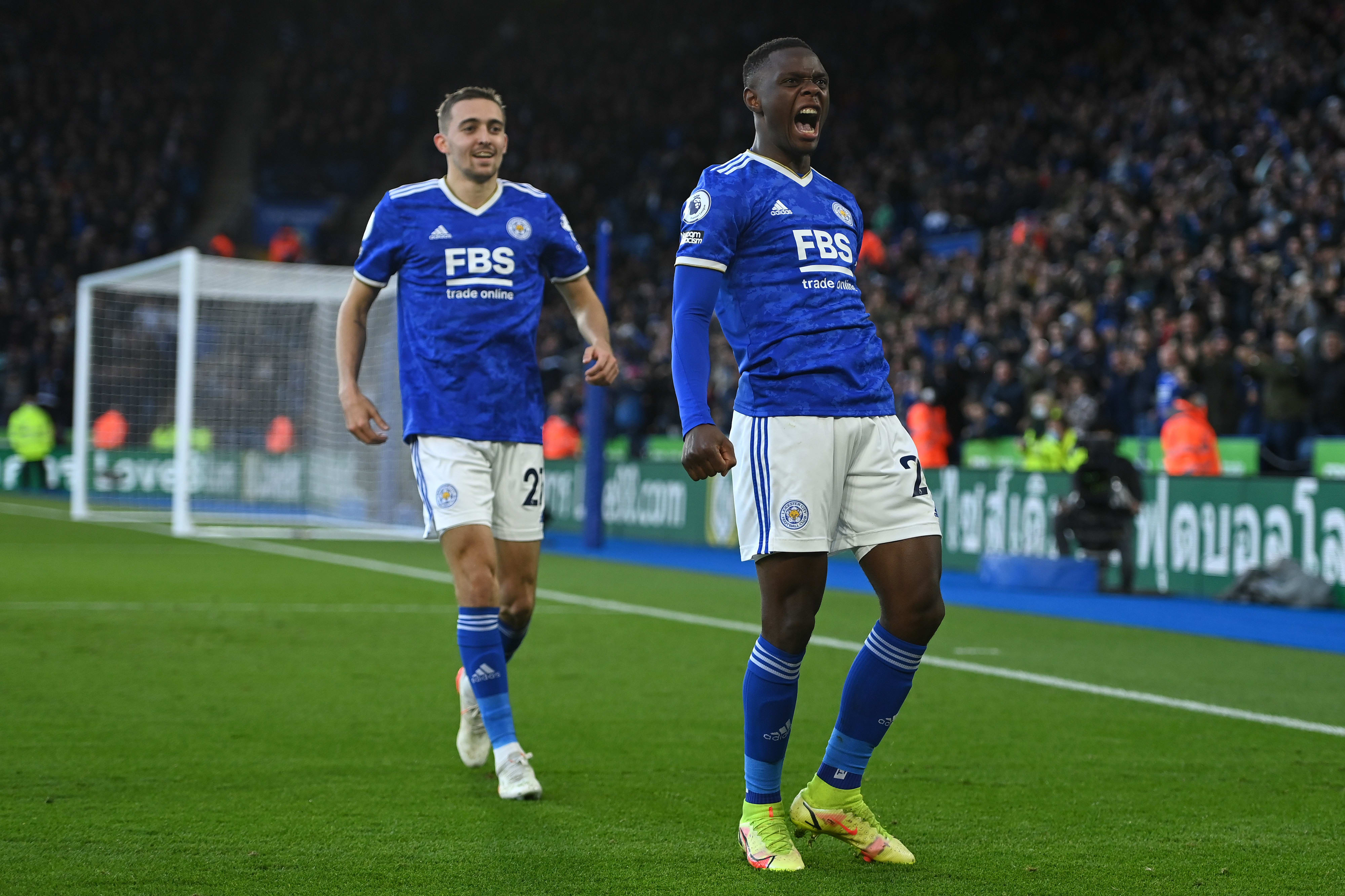 פאטסון דאקה, שחקן לסטר חוגג