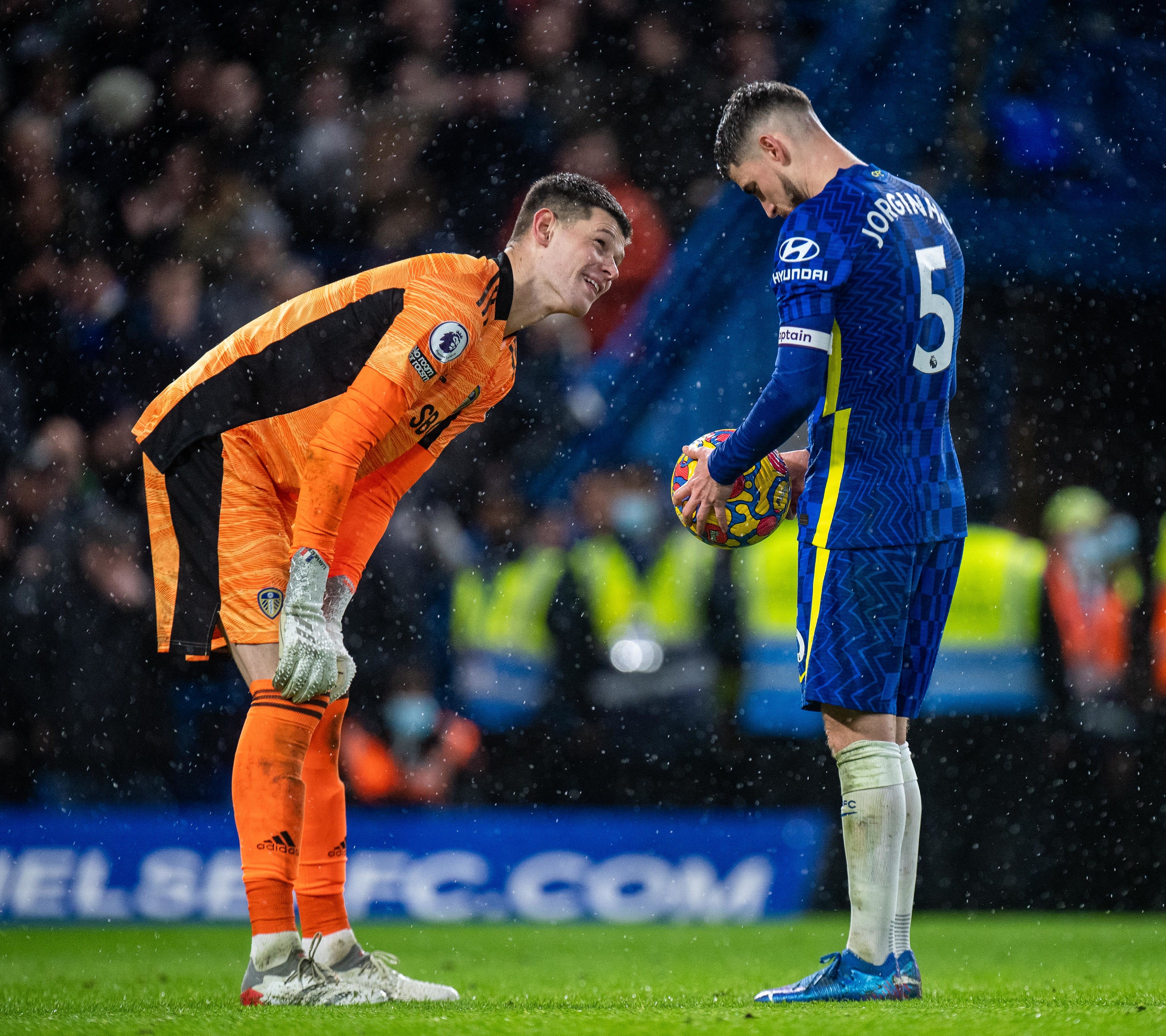 אילן מלייה שוער לידס מול ז'ורז'יניו שחקן צ'לסי