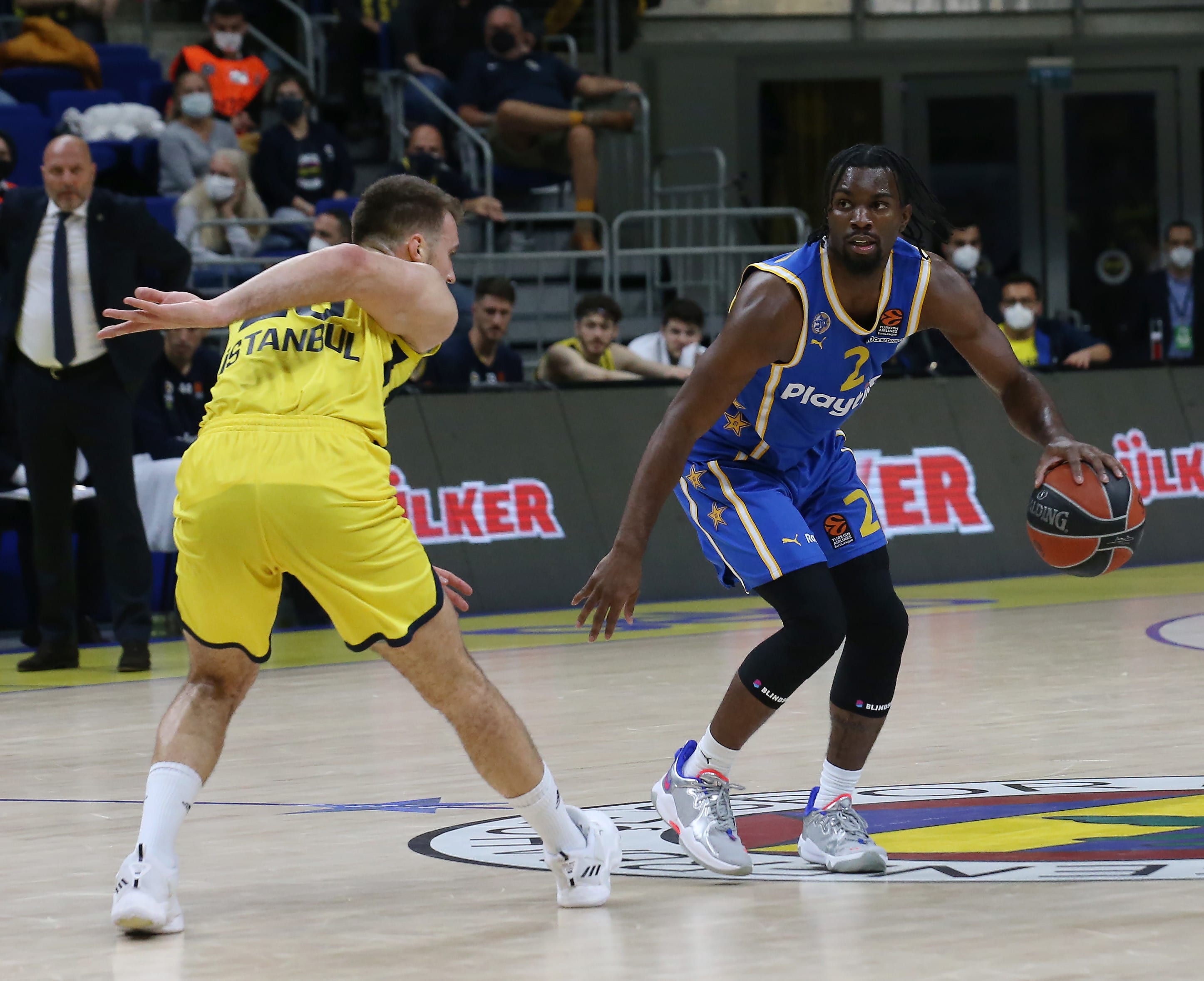 קינן אוואנס שחקן מכבי תל אביב מול פנרבחצ'ה