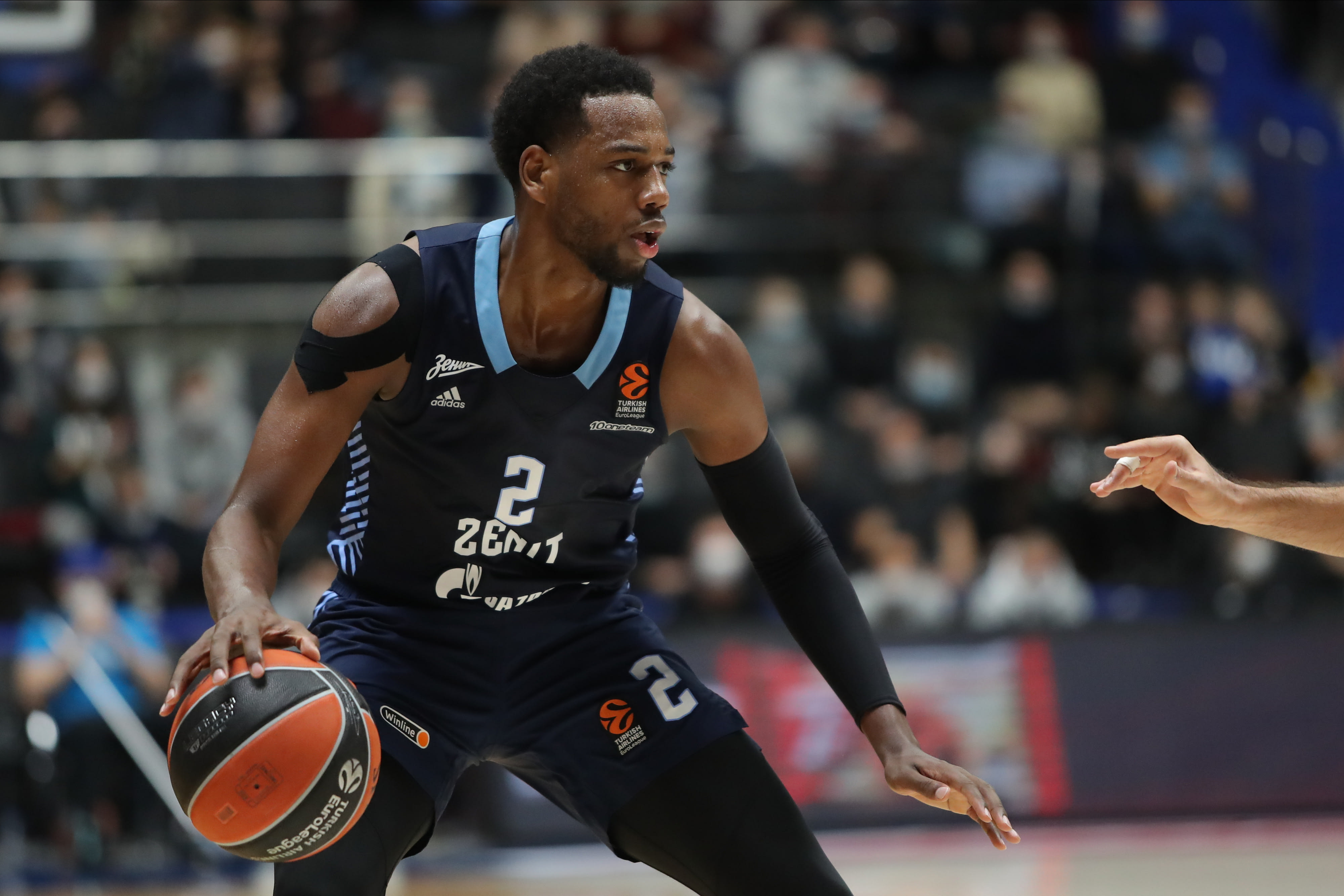 ג'ורדן לויד שחקן זניט סנט פטרסבורג