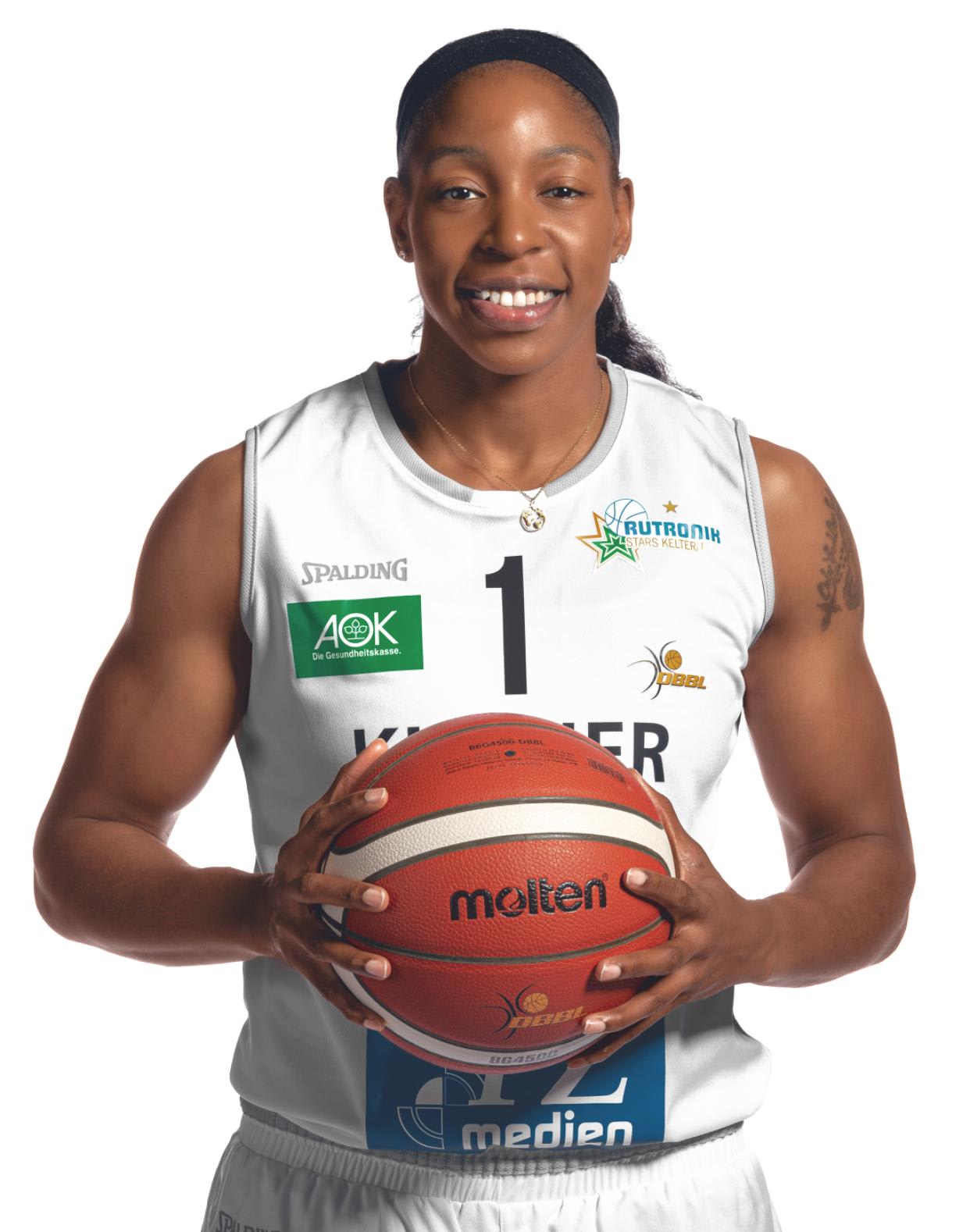 קריסטל וון, מכבי חיפה