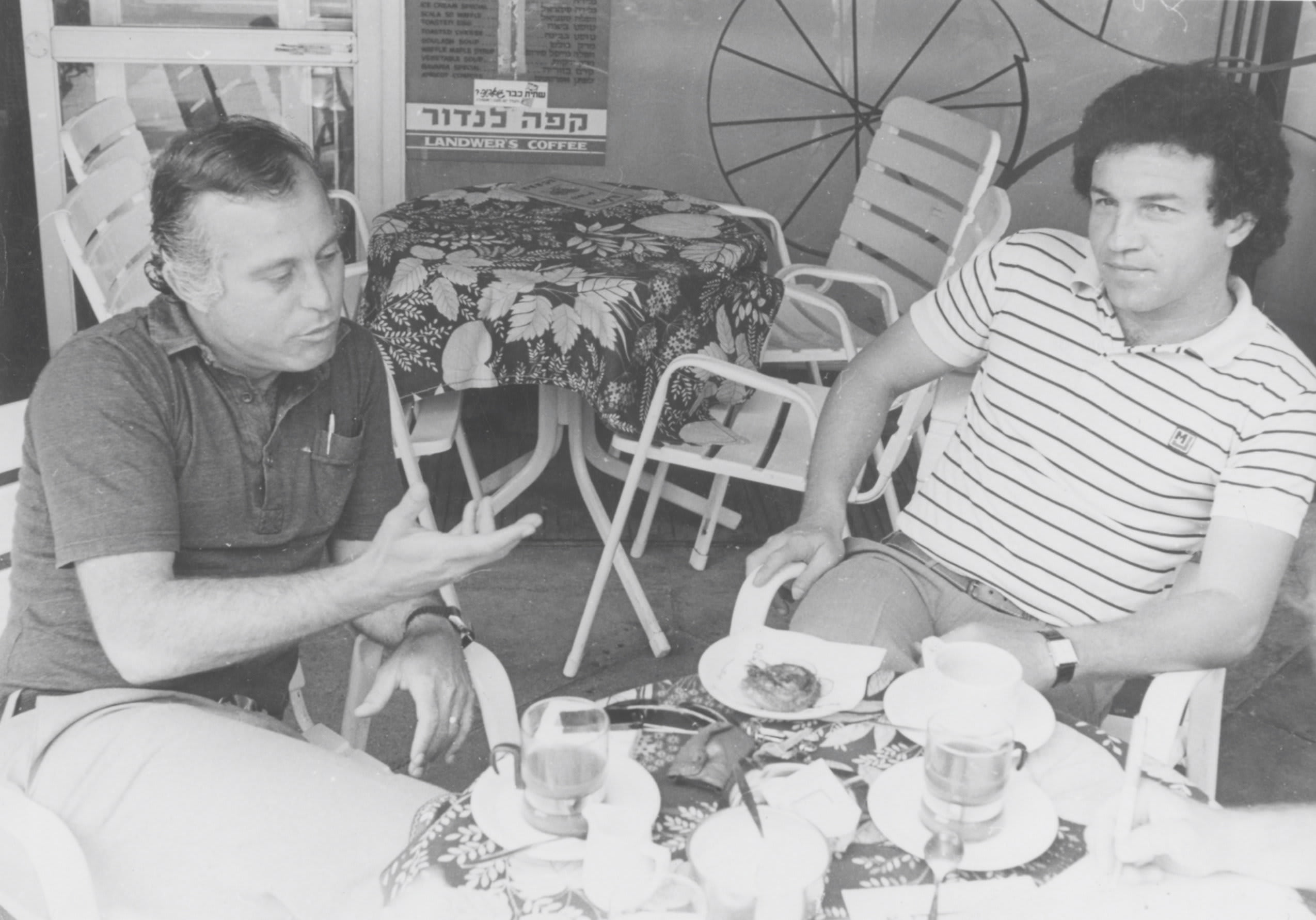 צבי רוזן עם דרור קשטן