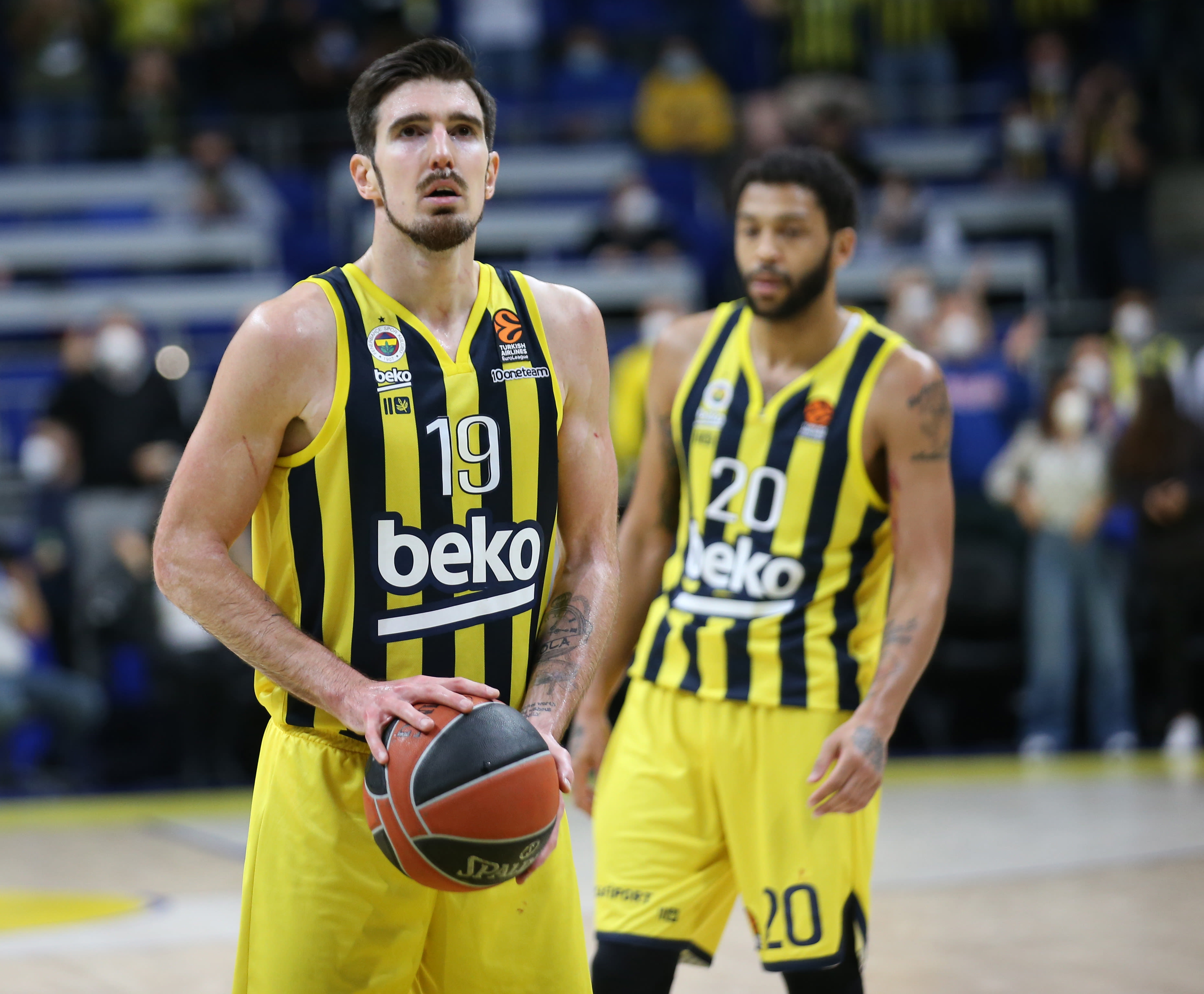 נאנדו דה קולו, שחקן פנרבחצ'ה