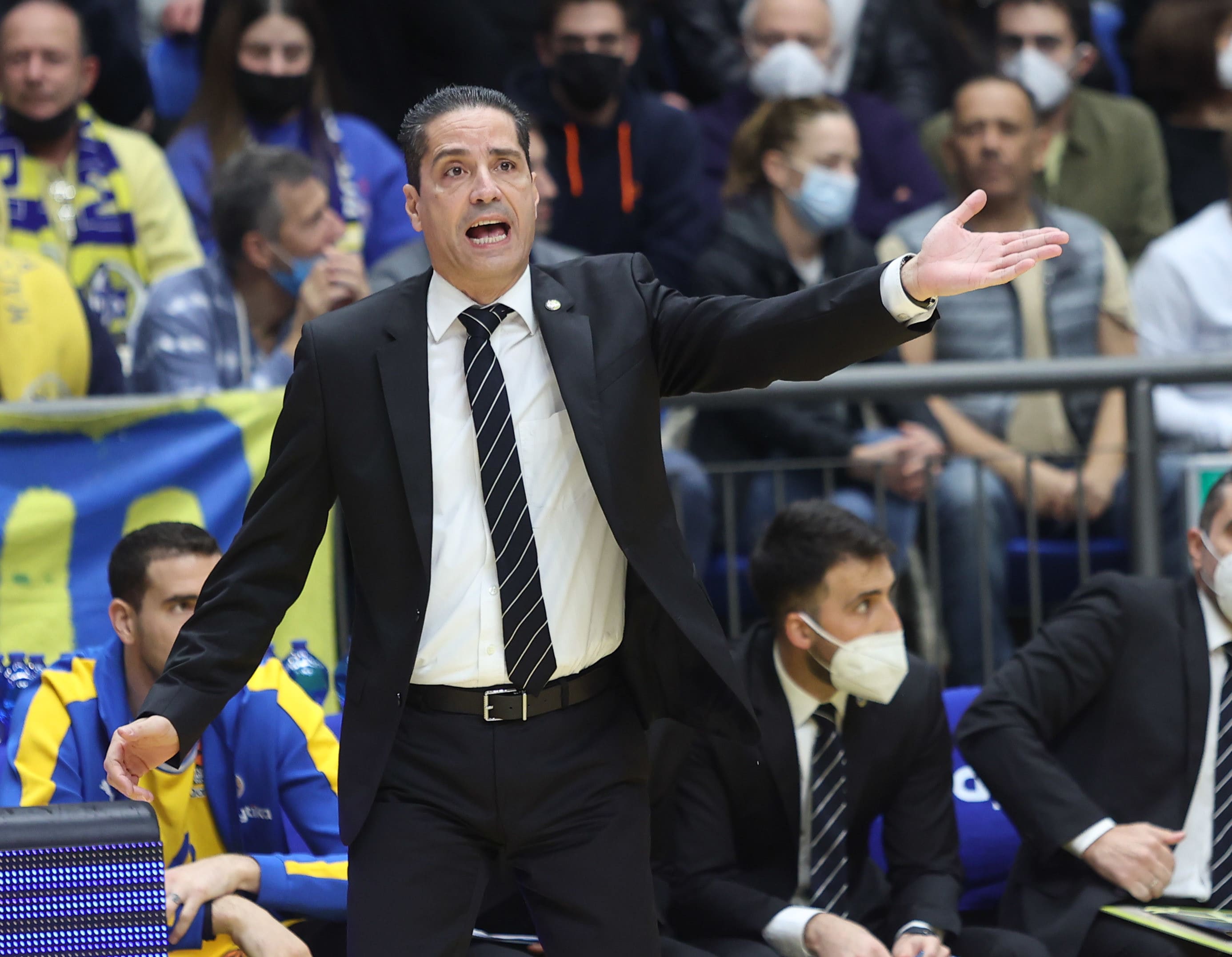 מאמן מכבי תל אביב יאניס ספרופולוס