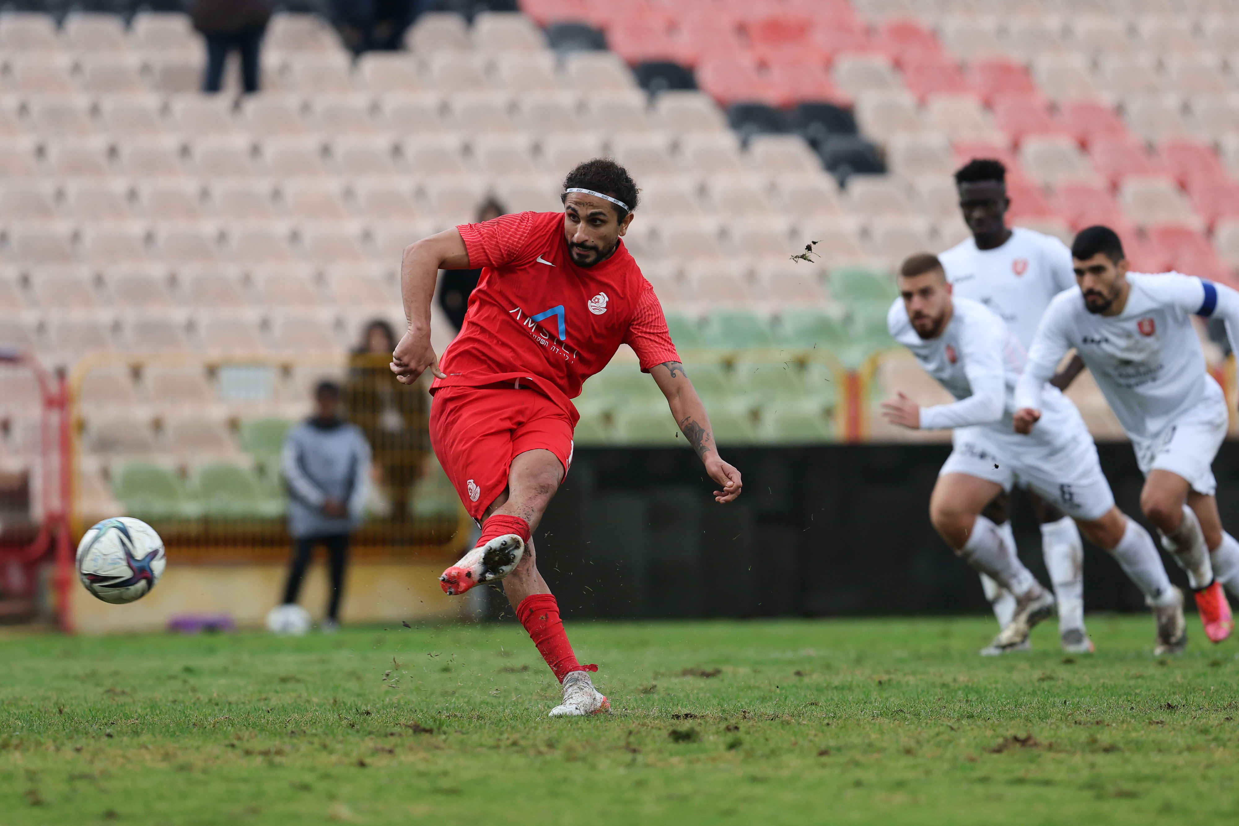 קני סייף, קשר מ.ס אשדוד מחמיץ פנדל