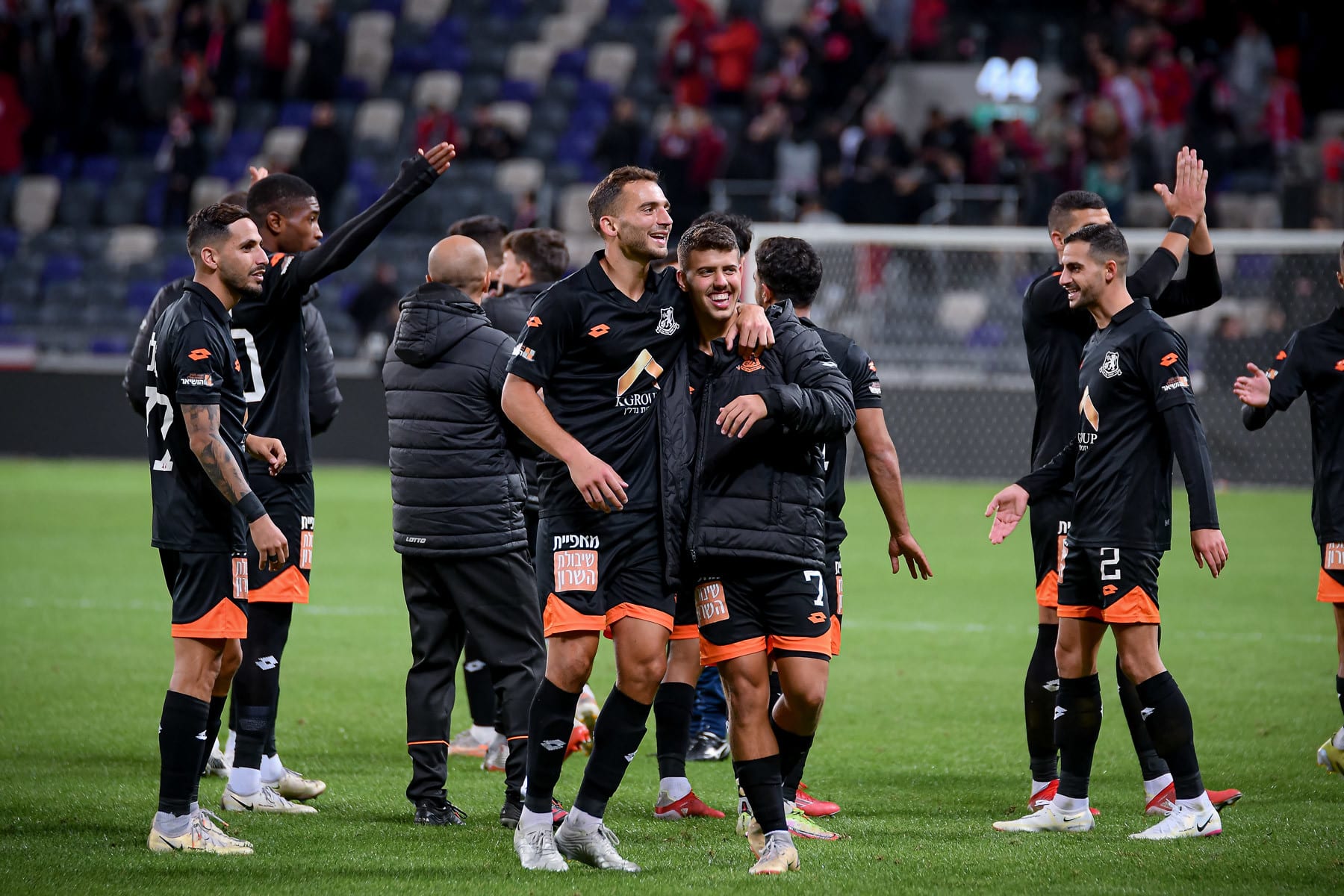 שחקני בני יהודה עמית גלזר, אילי מדמון