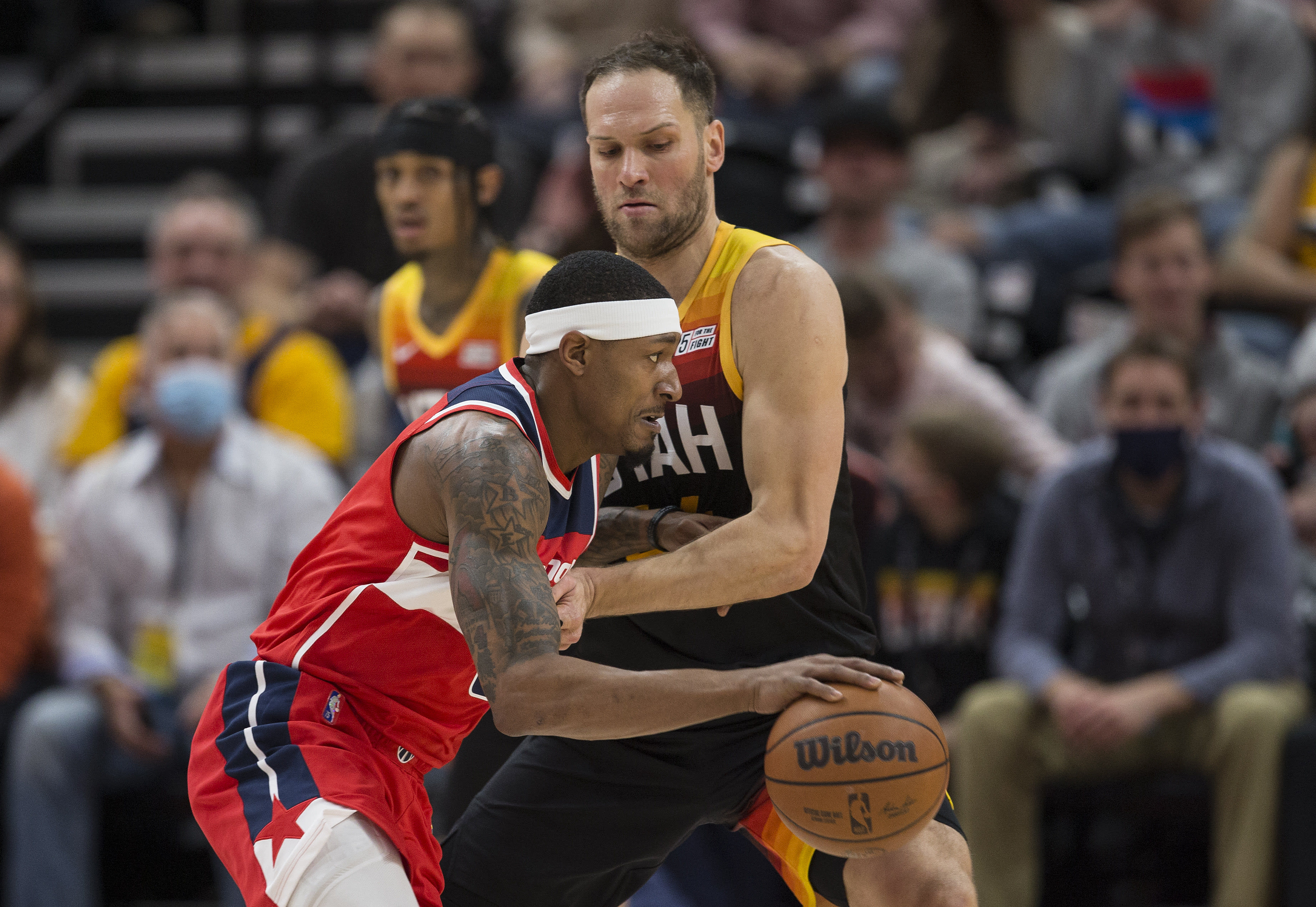 בראדלי ביל, וושינגטון וויזארדס, מול בויאן בוגדנוביץ', יוטה ג'אז