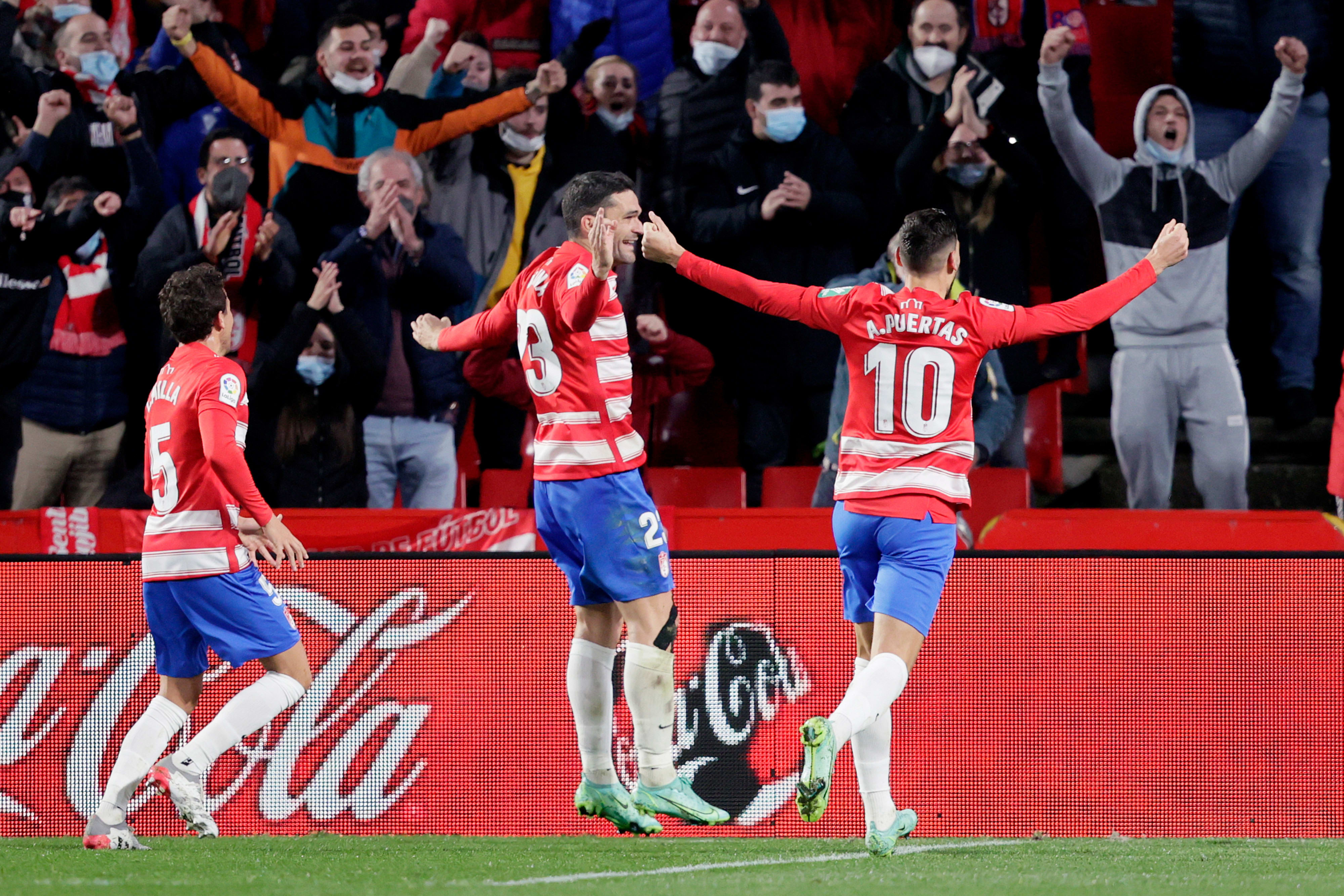 חורחה מולינה שחקן גרנאדה חוגג שער