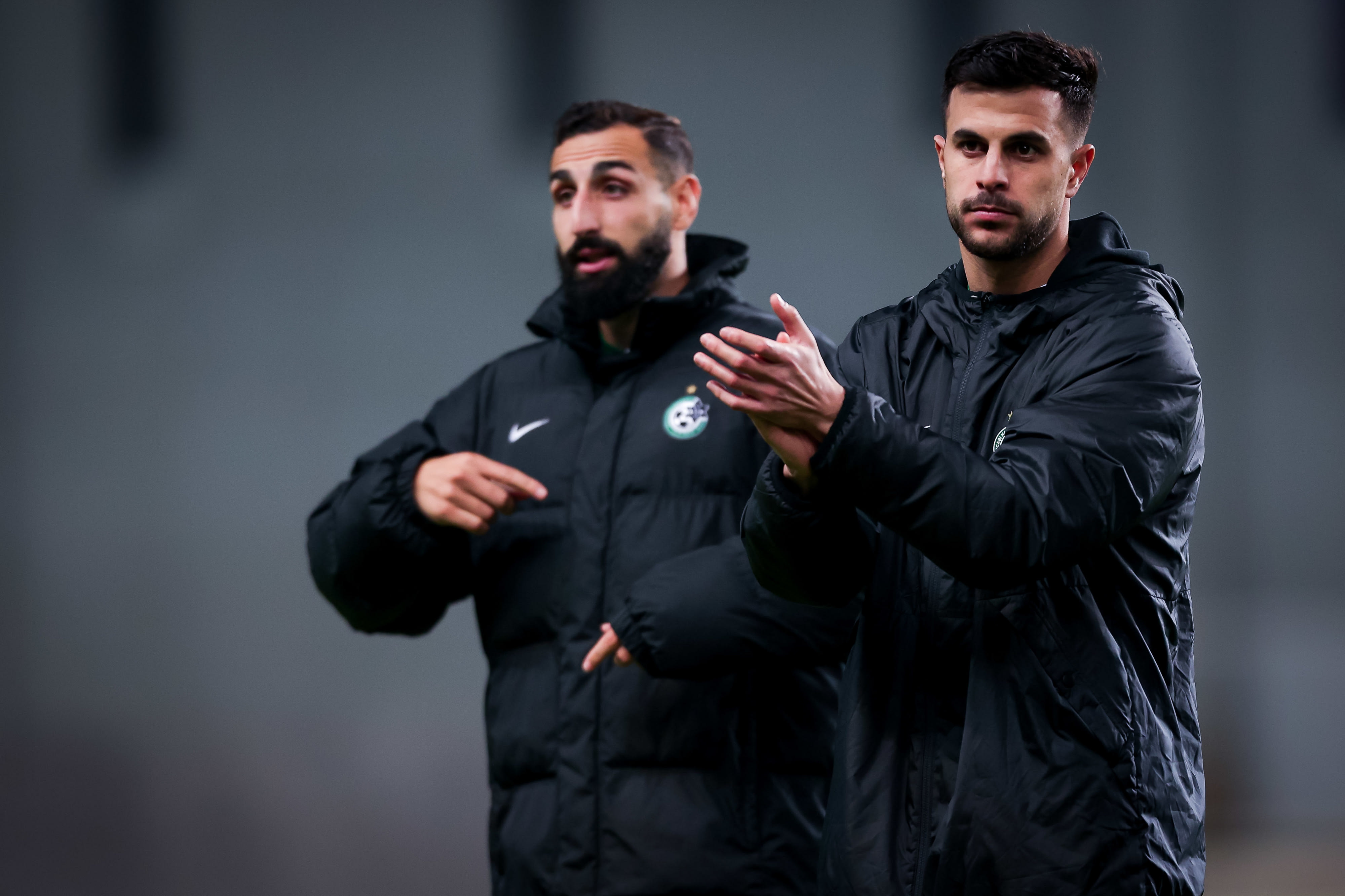 דין דוד עם חוסה רודריגס שחקני מכבי חיפה